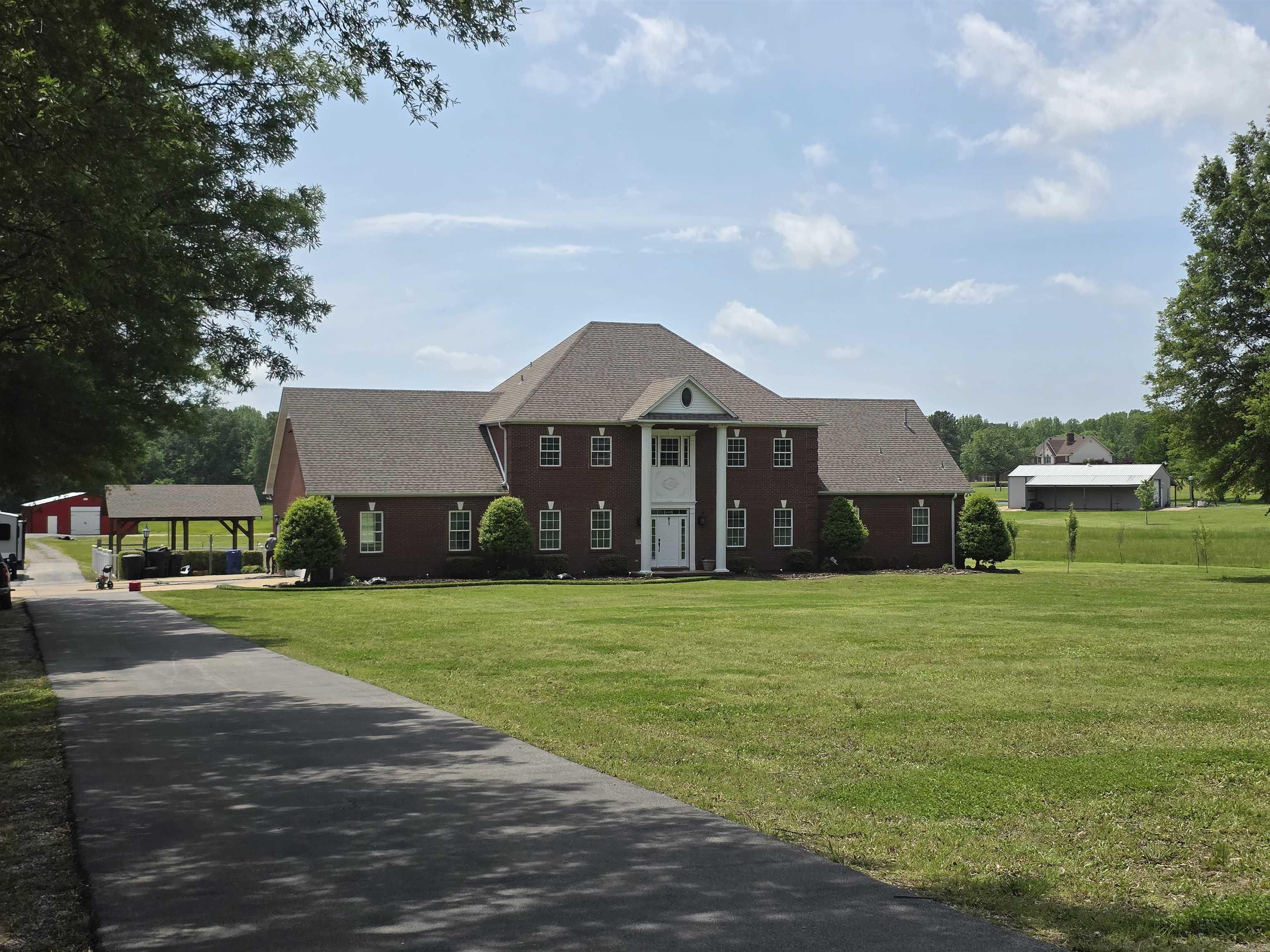 4405  Peachtree  Jonesboro, AR