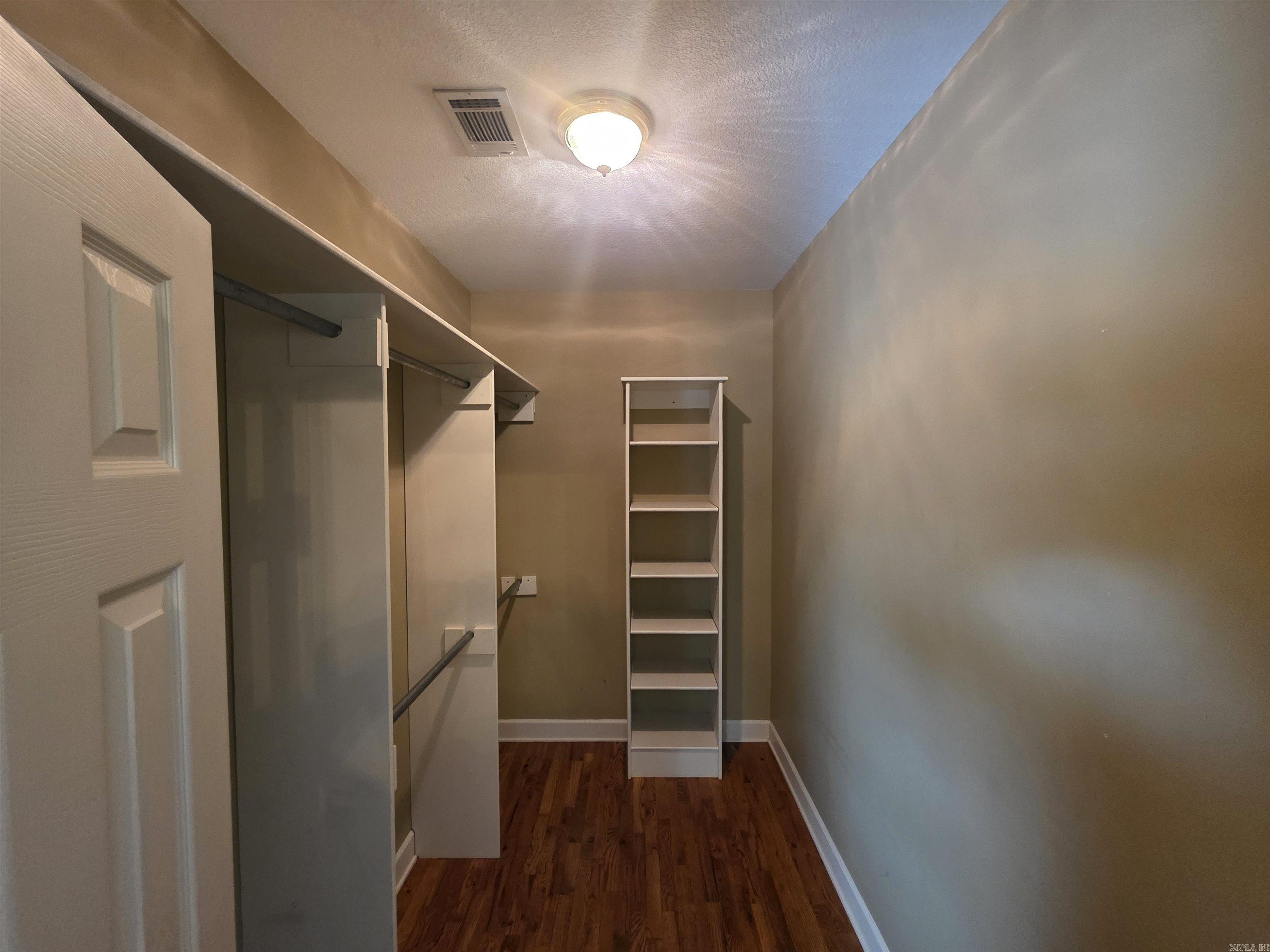 4405  Peachtree  Jonesboro, AR