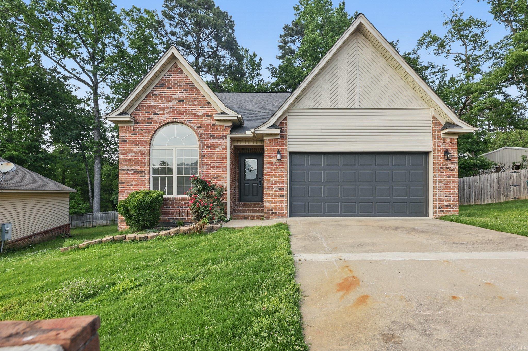 1108  JW Cove  Benton, AR