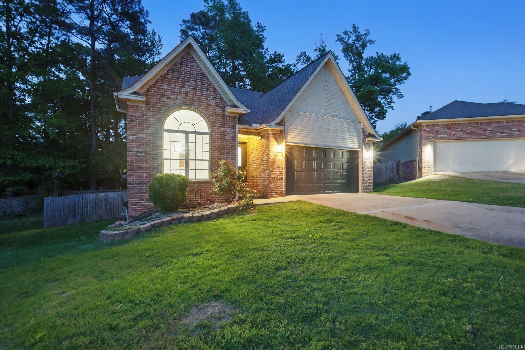 1108  JW Cove  Benton, AR