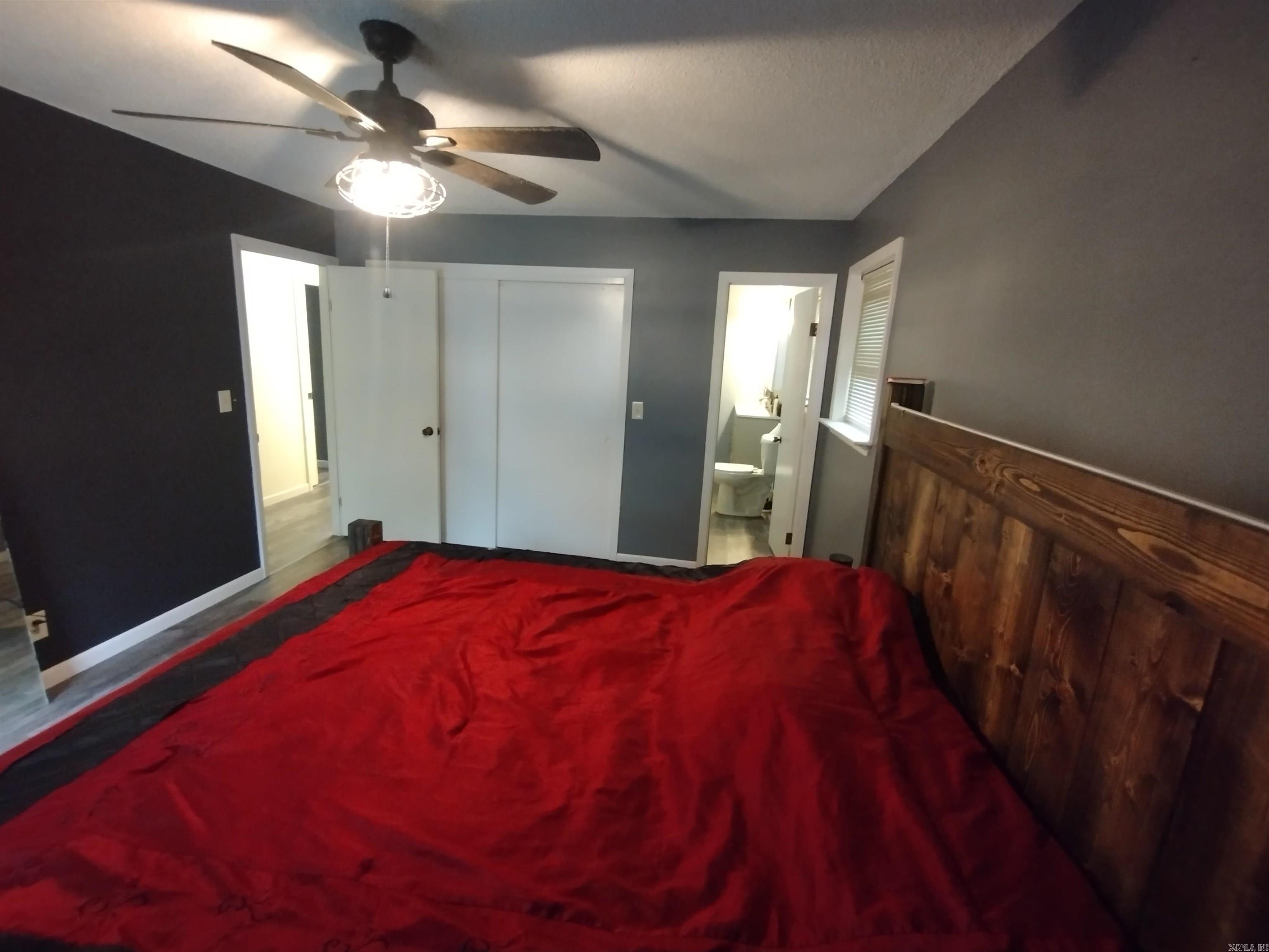 589  N Ridgeview  Mountain View, AR