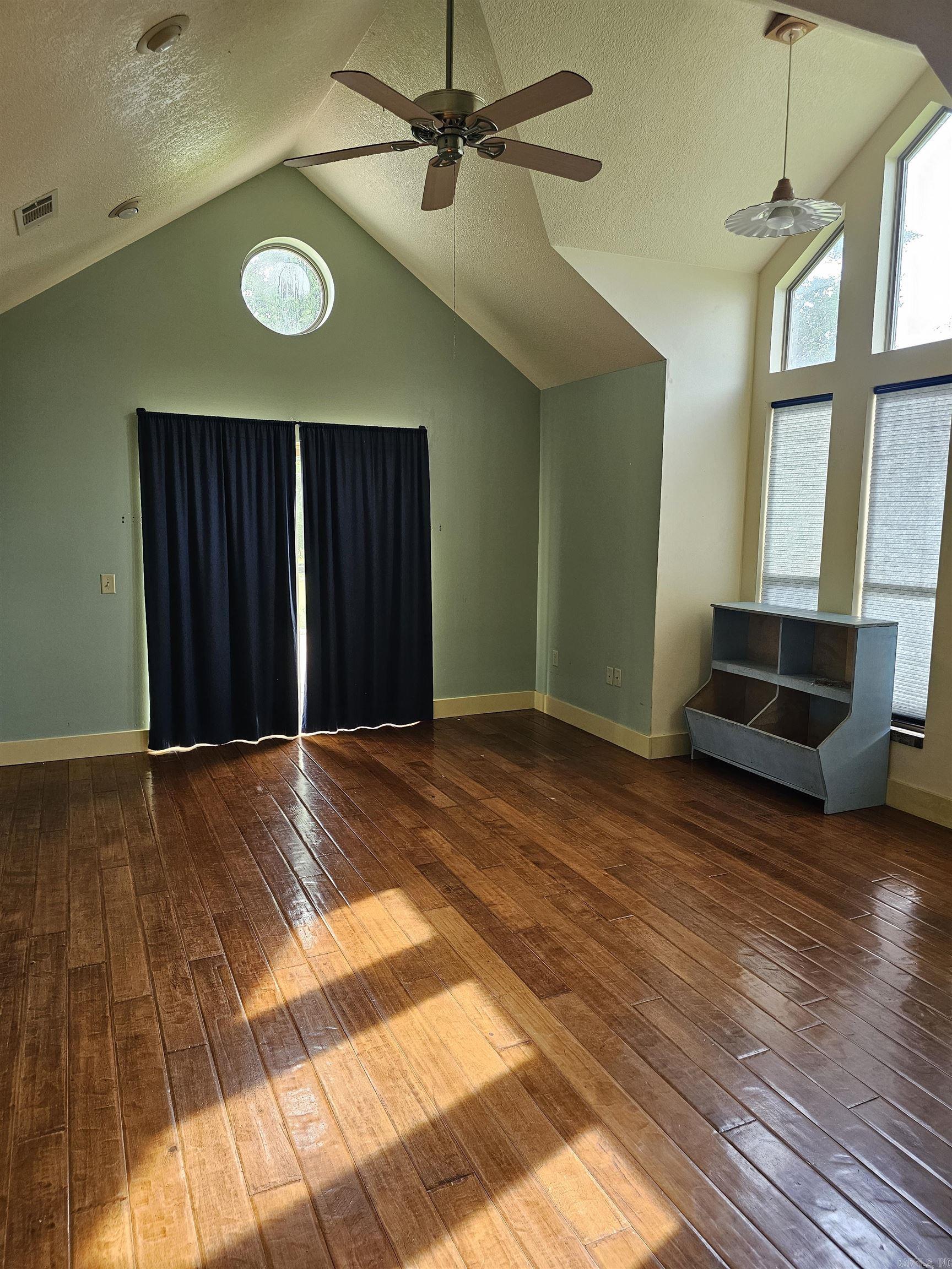 161  Funderburg  Mineral Sprs., AR