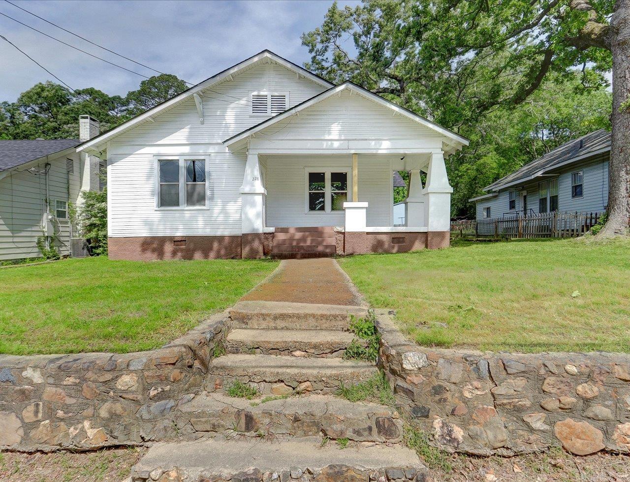 228  Pecan  Hot Springs, AR