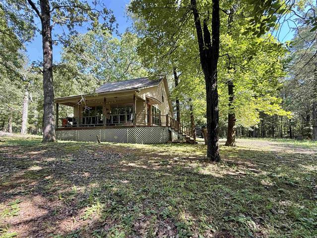 143  Hurricane Dr.  Greers Ferry, AR