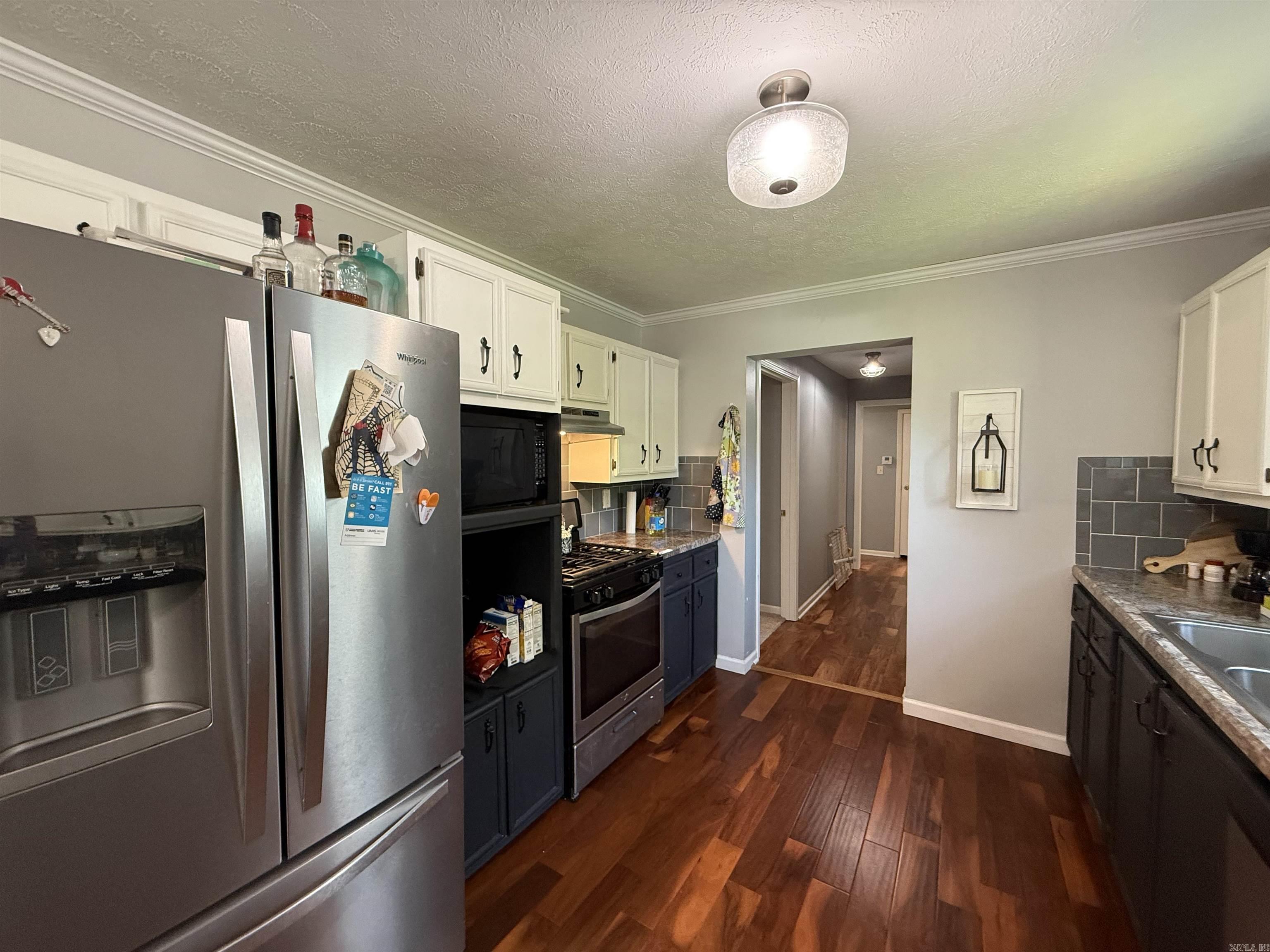 595 S Houston  Piggott, AR