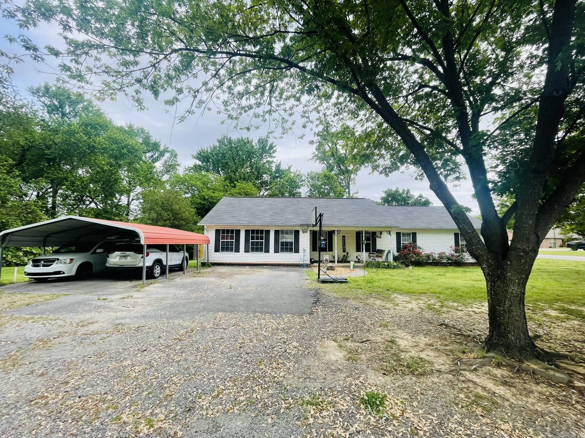 1012 1/2  Pioneer Road  Searcy, AR