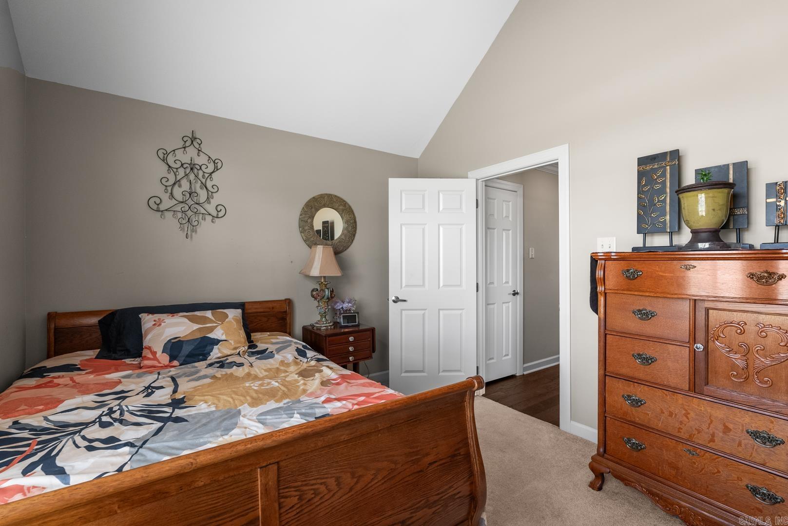 6  River Road Drive East  Mayflower, AR