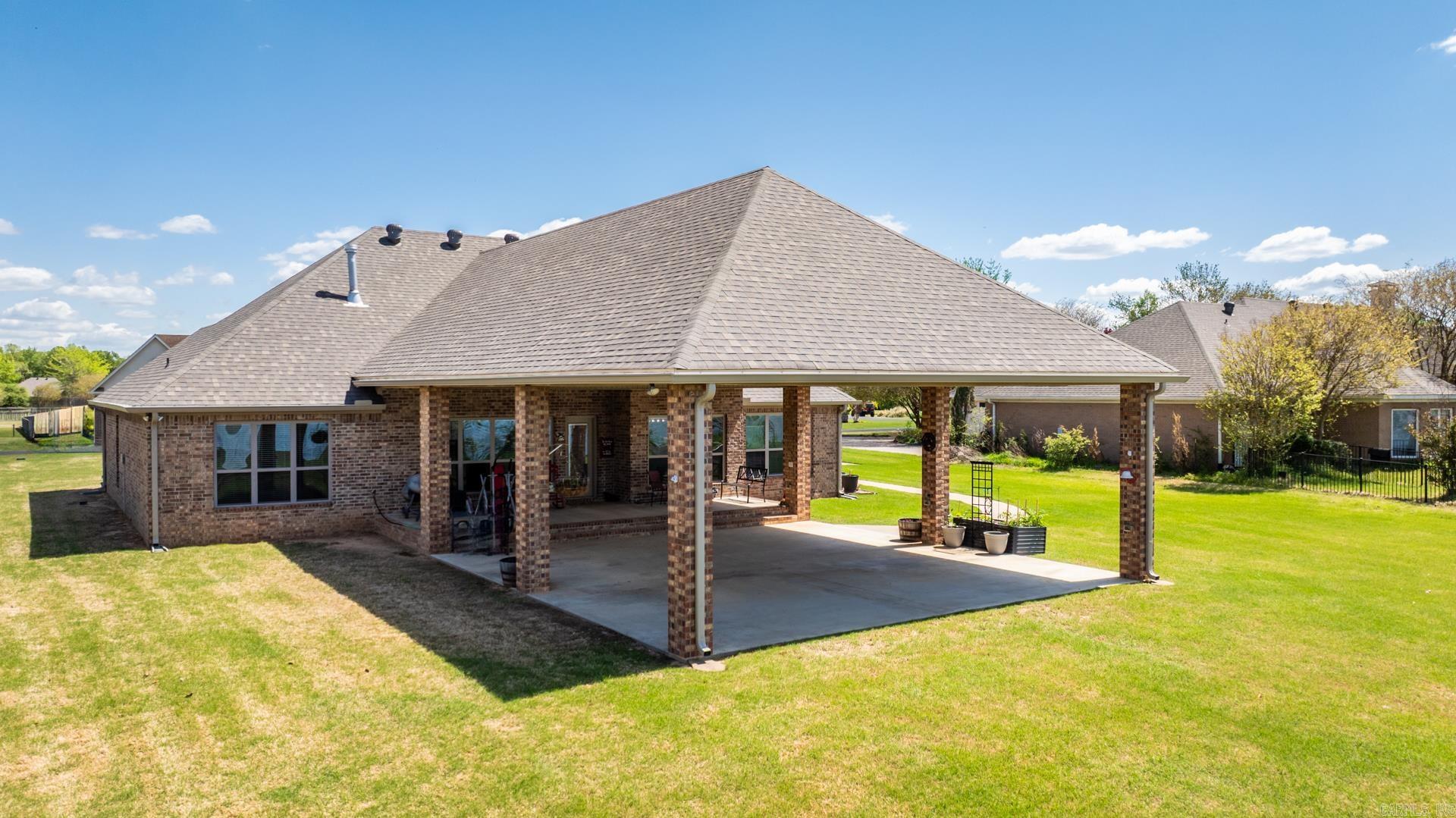 6  River Road Drive East  Mayflower, AR
