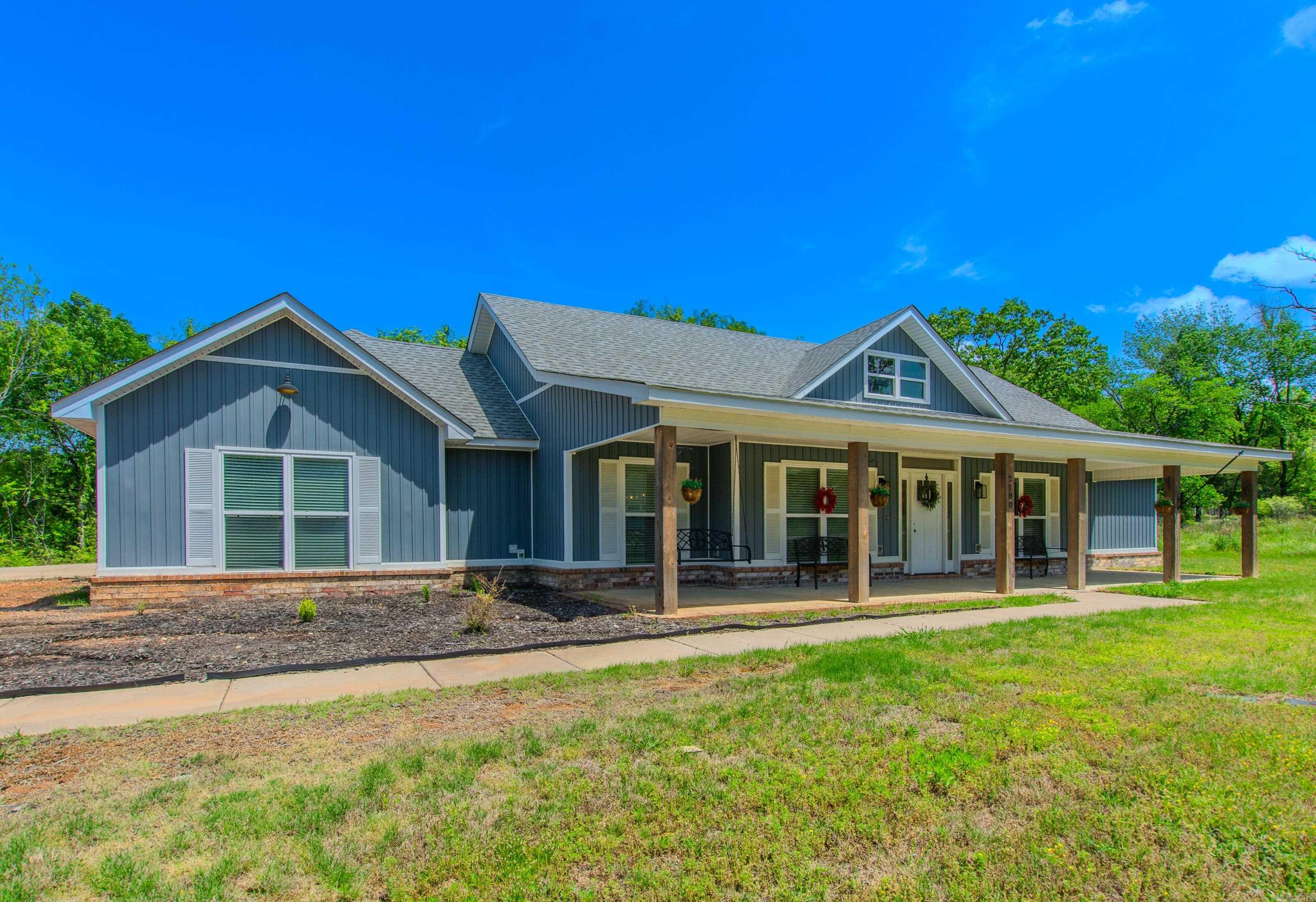 2100  Ferndale Cove  Alexander, AR