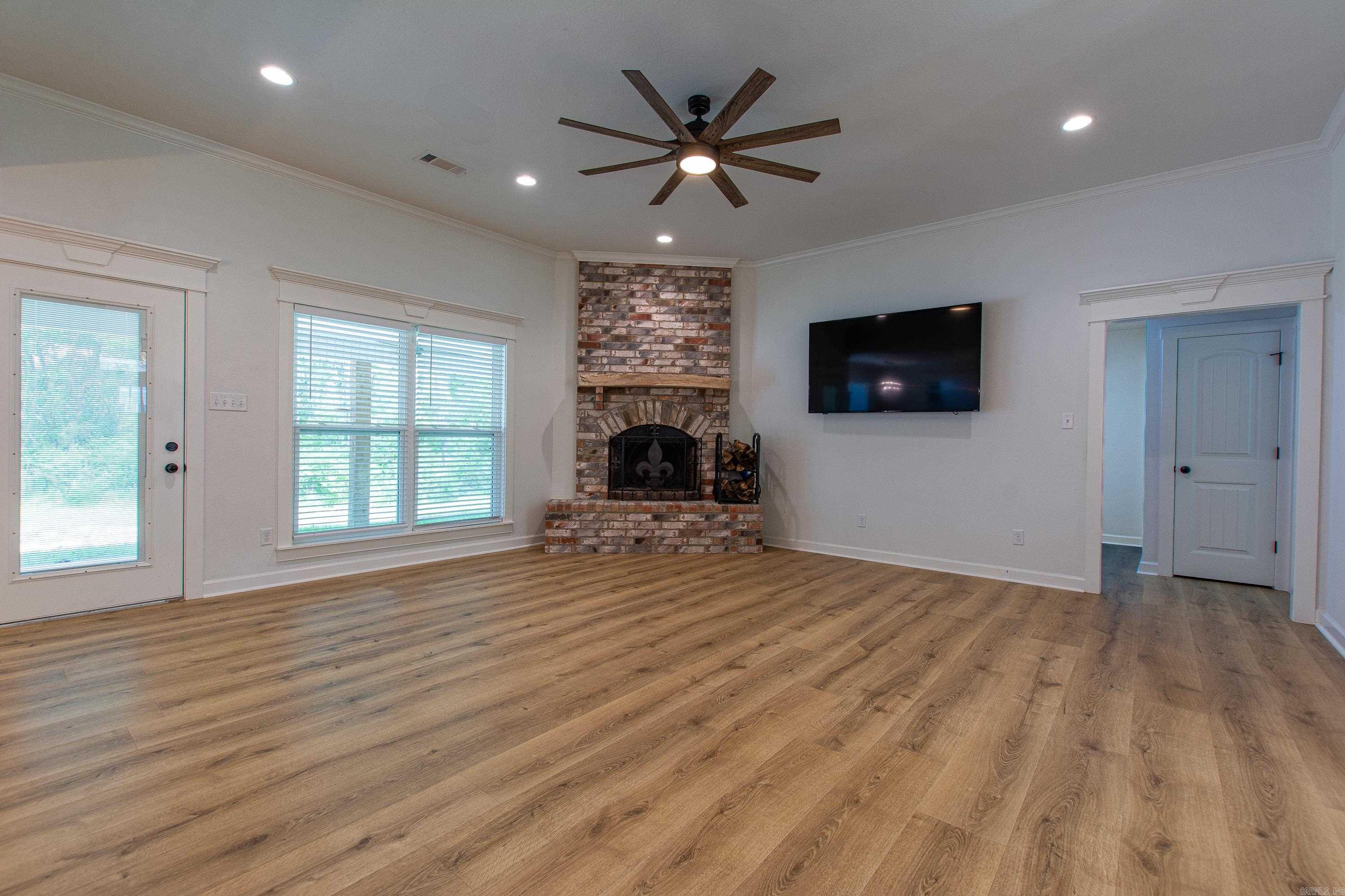 2100  Ferndale Cove  Alexander, AR