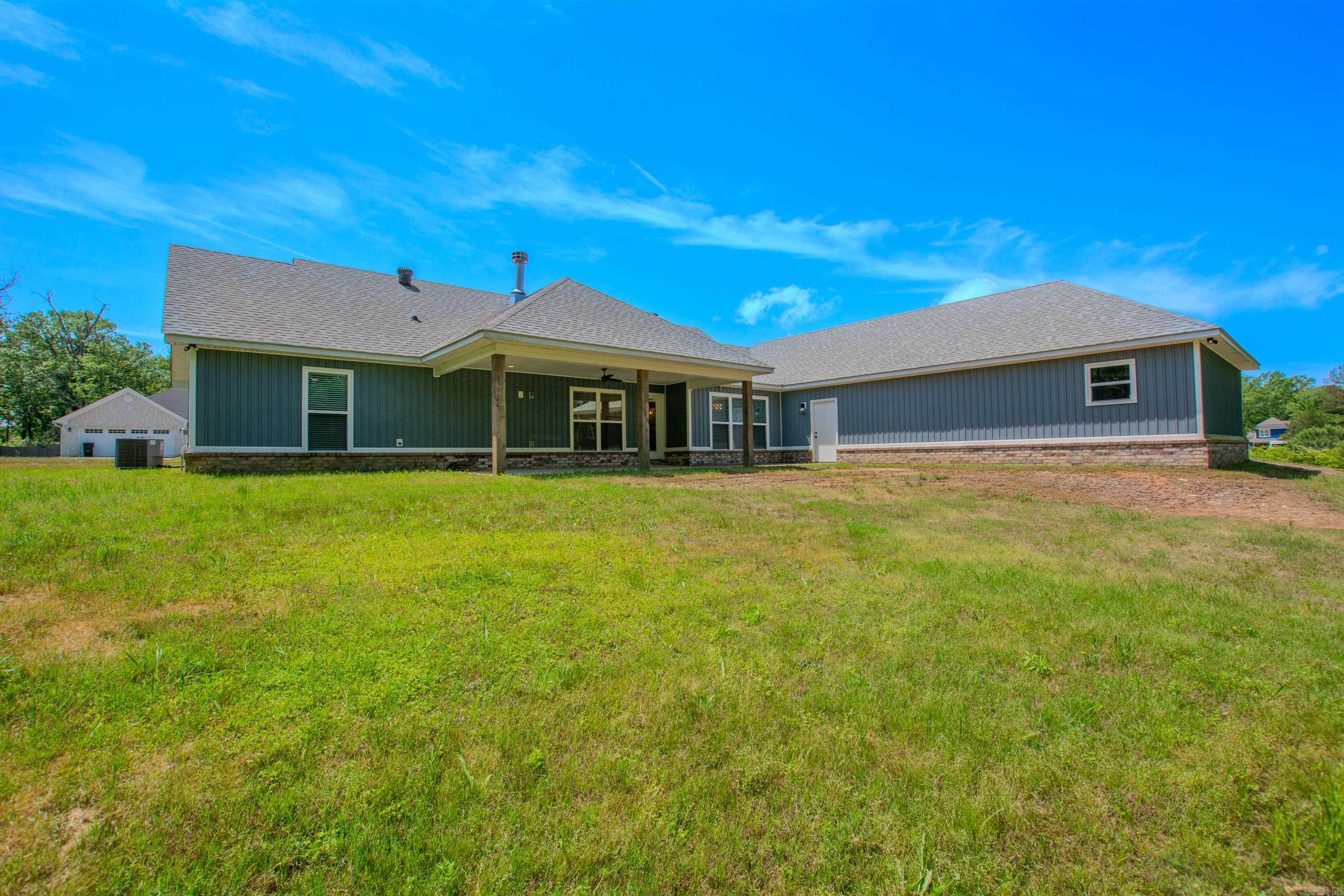 2100  Ferndale Cove  Alexander, AR
