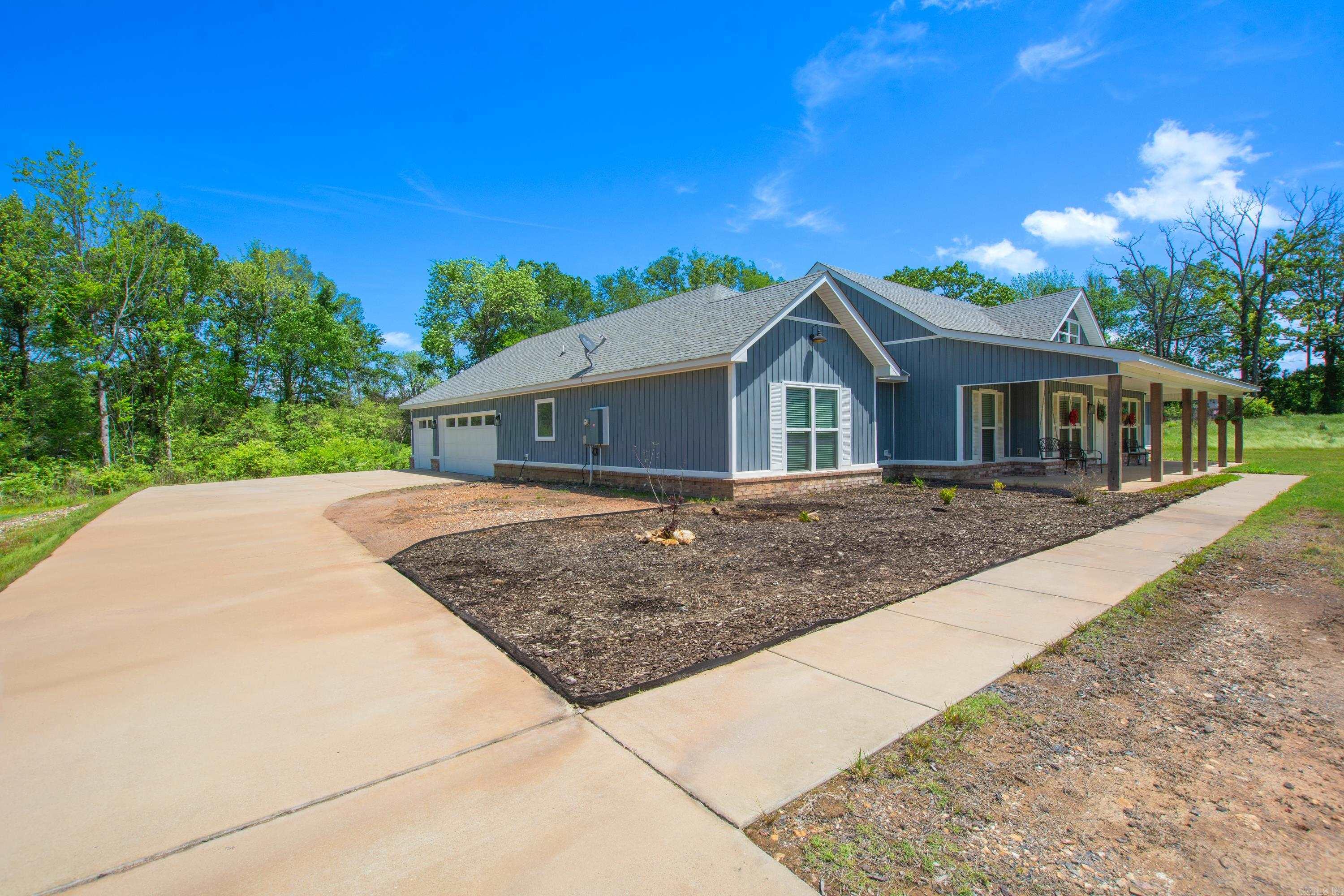 2100  Ferndale Cove  Alexander, AR