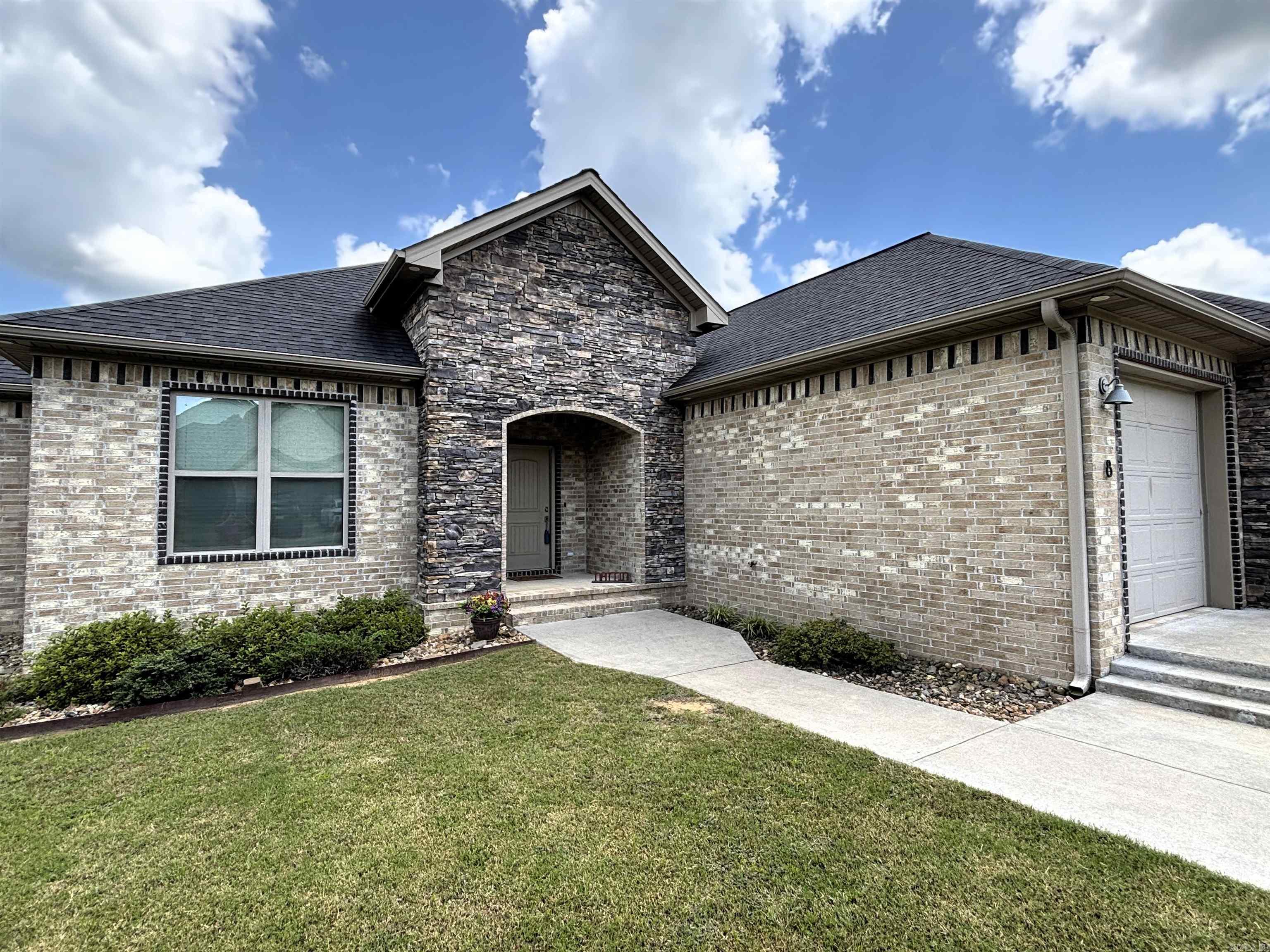 8 Sayde Lane  Sheridan, AR