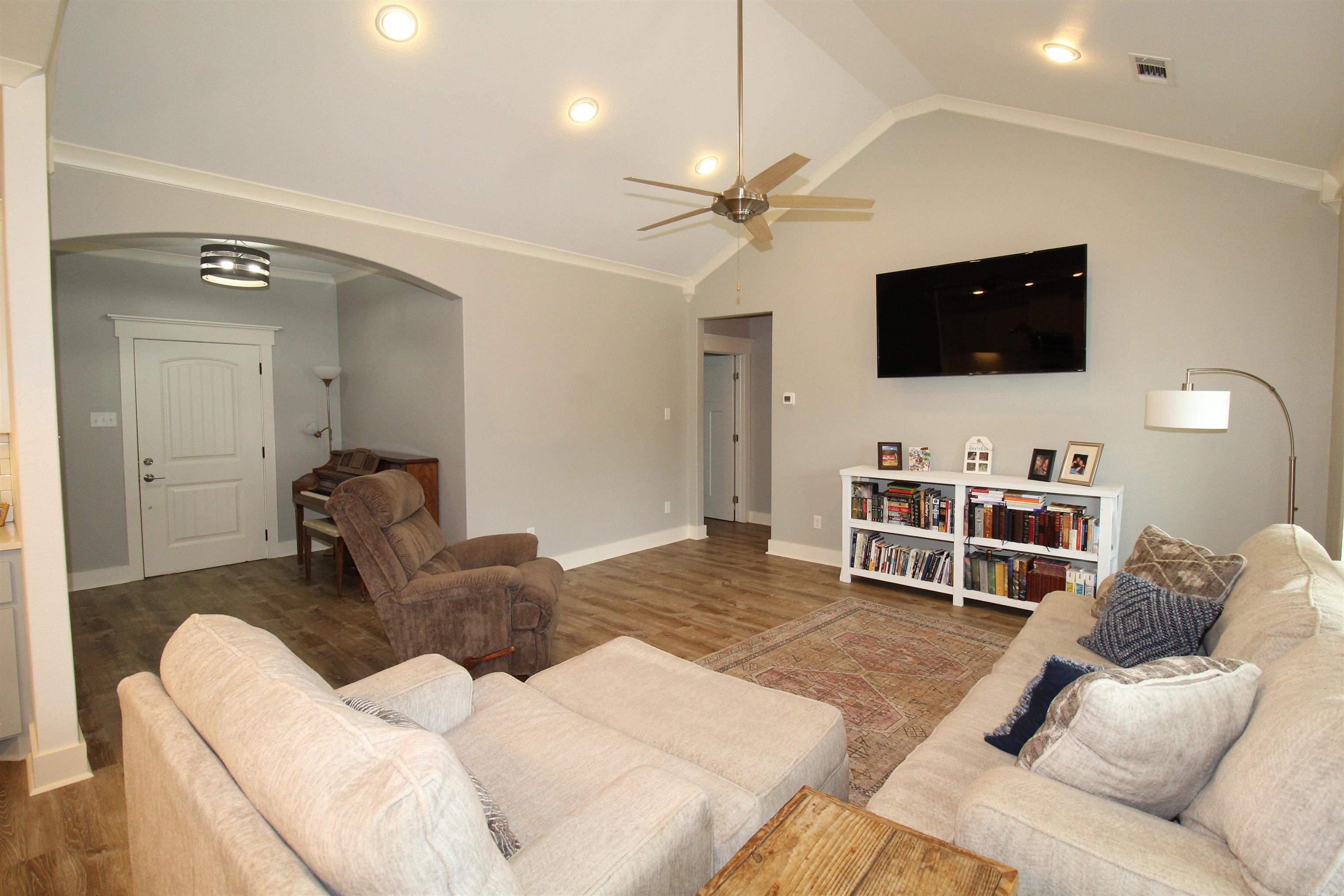 8  Sayde Lane  Sheridan, AR