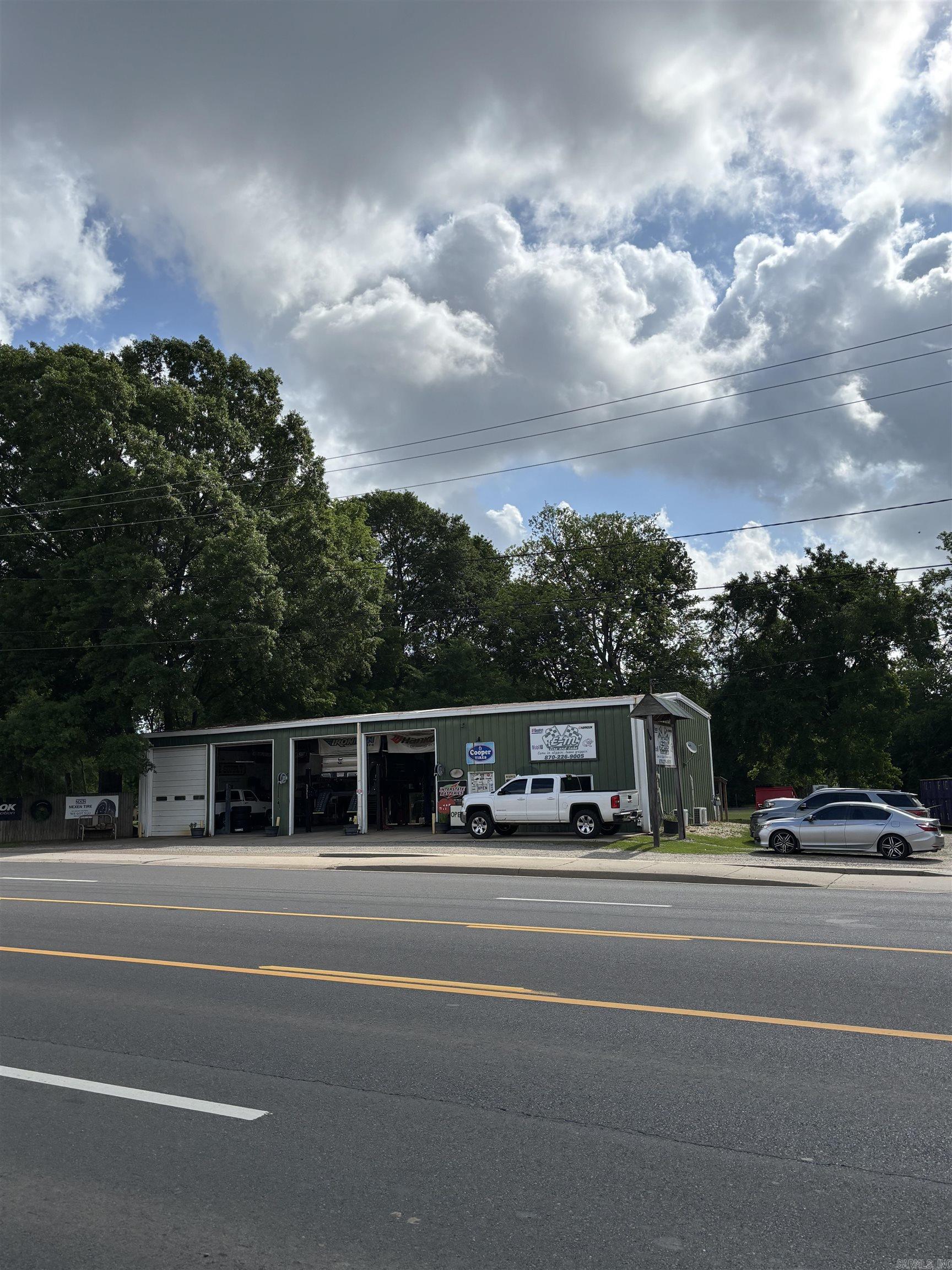 214 N Martin  Warren, AR