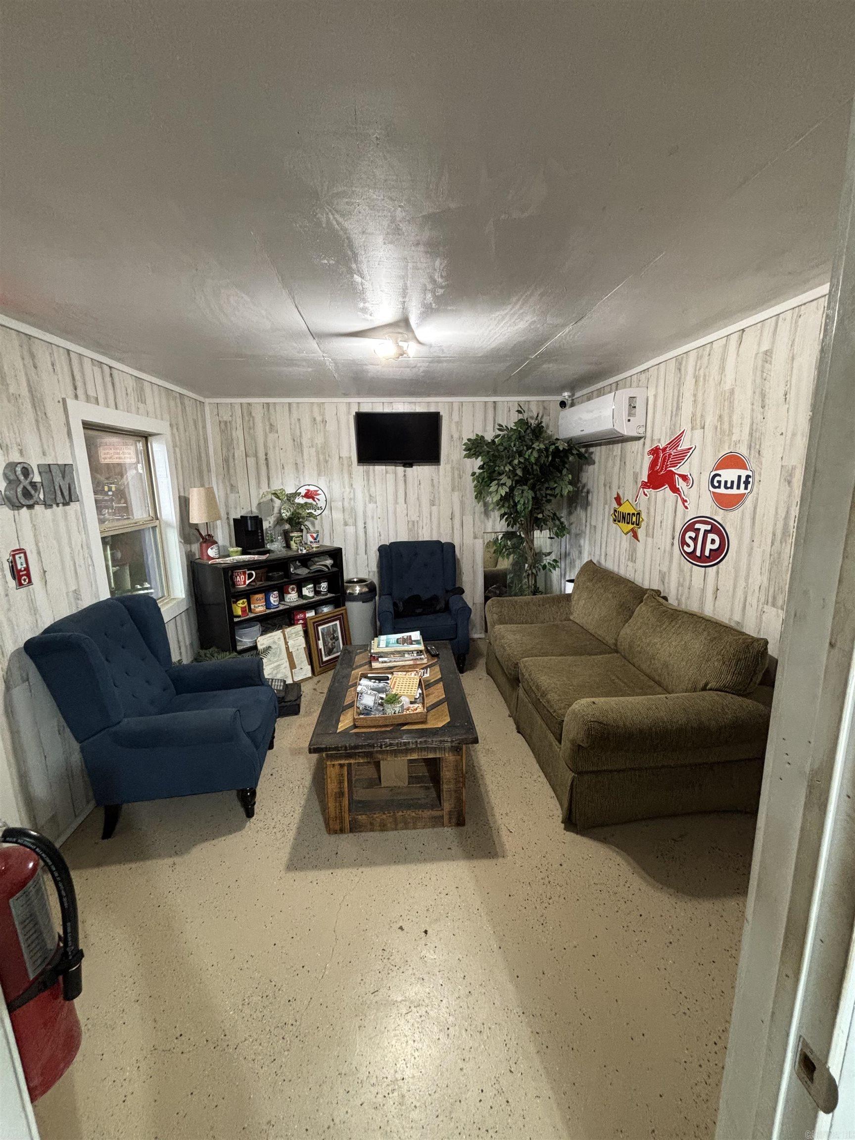 214 N Martin  Warren, AR