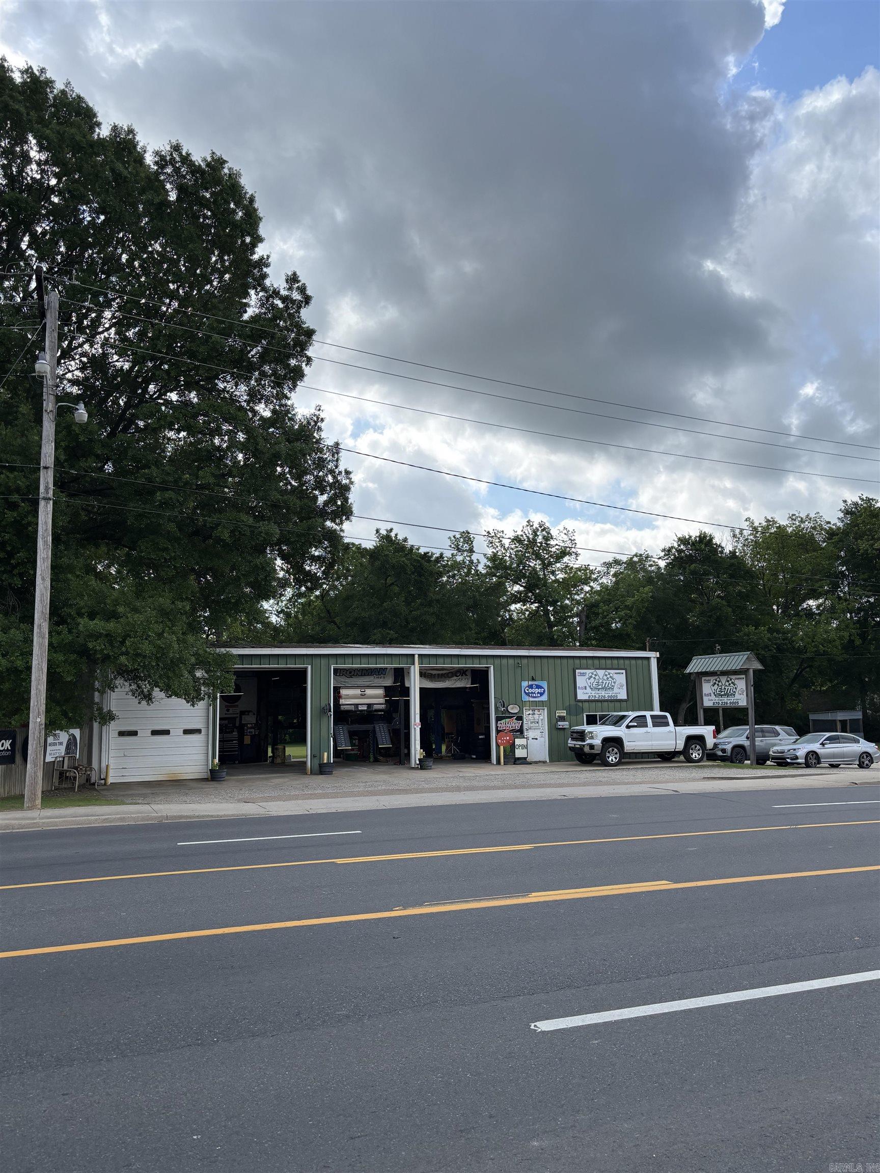 214 N Martin  Warren, AR