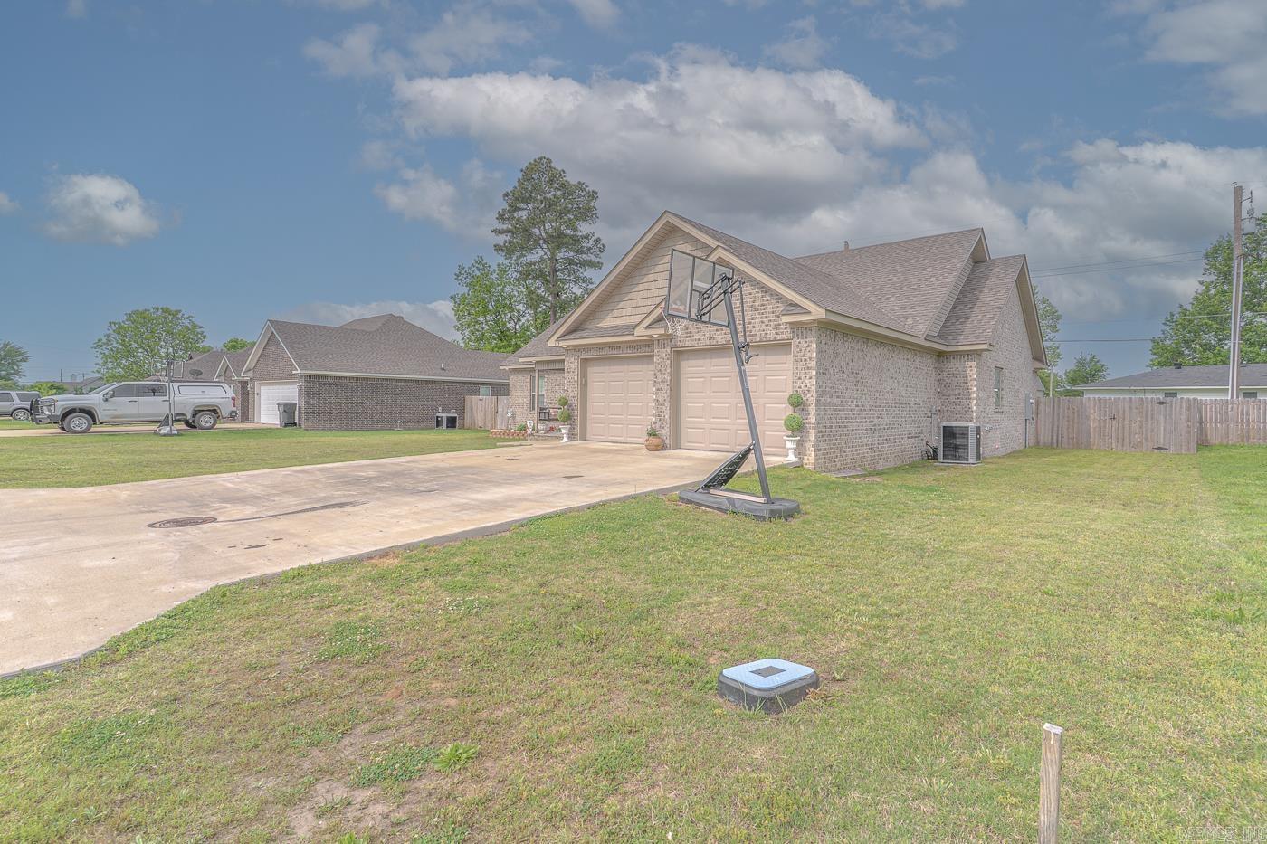 115  Pecan St  Lake City, AR