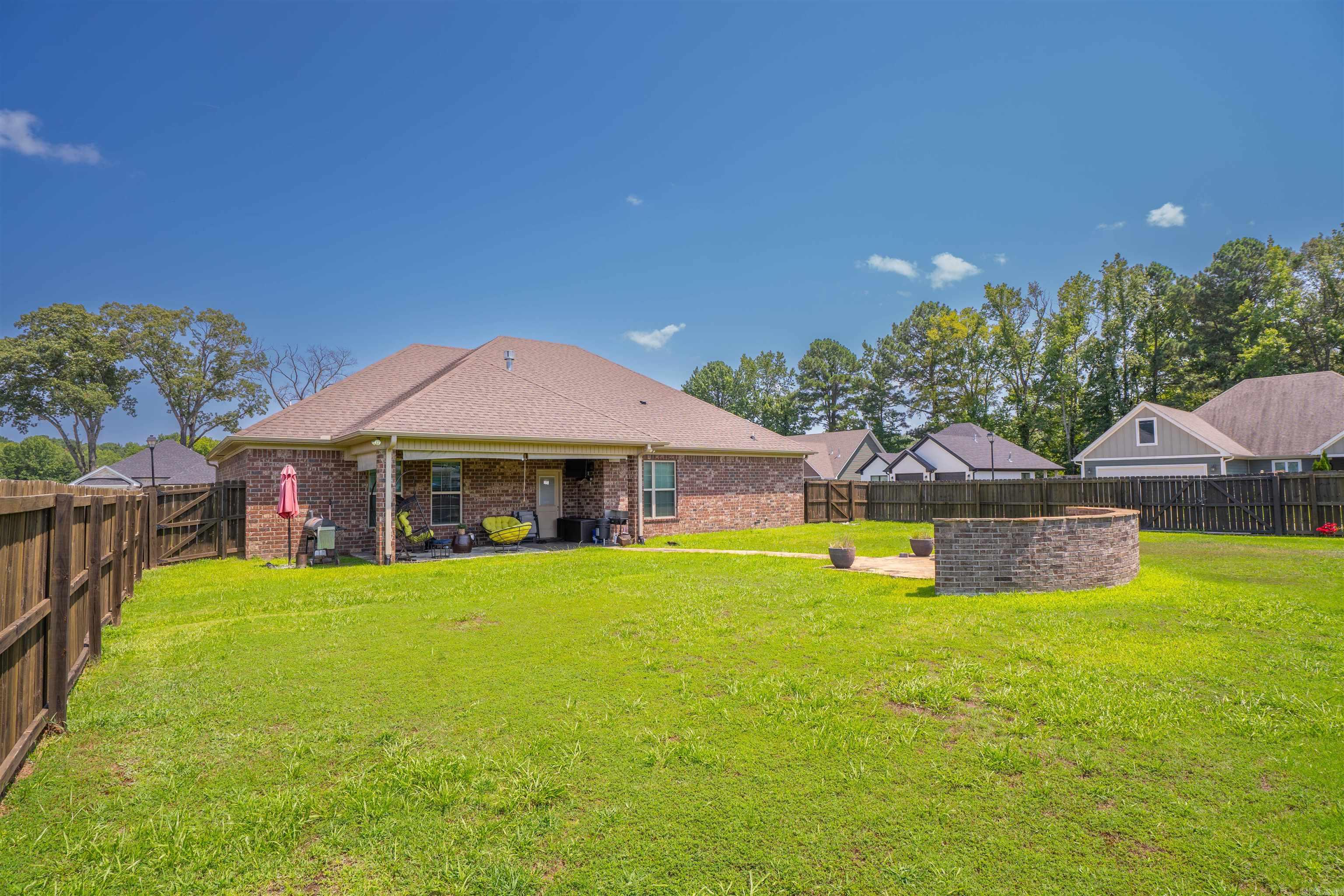 2908 Johnswood Village  Bryant, AR