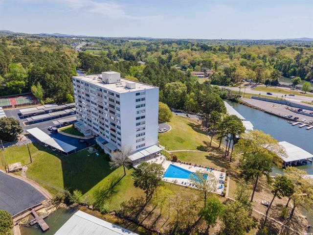 740  Weston  Hot Springs, AR