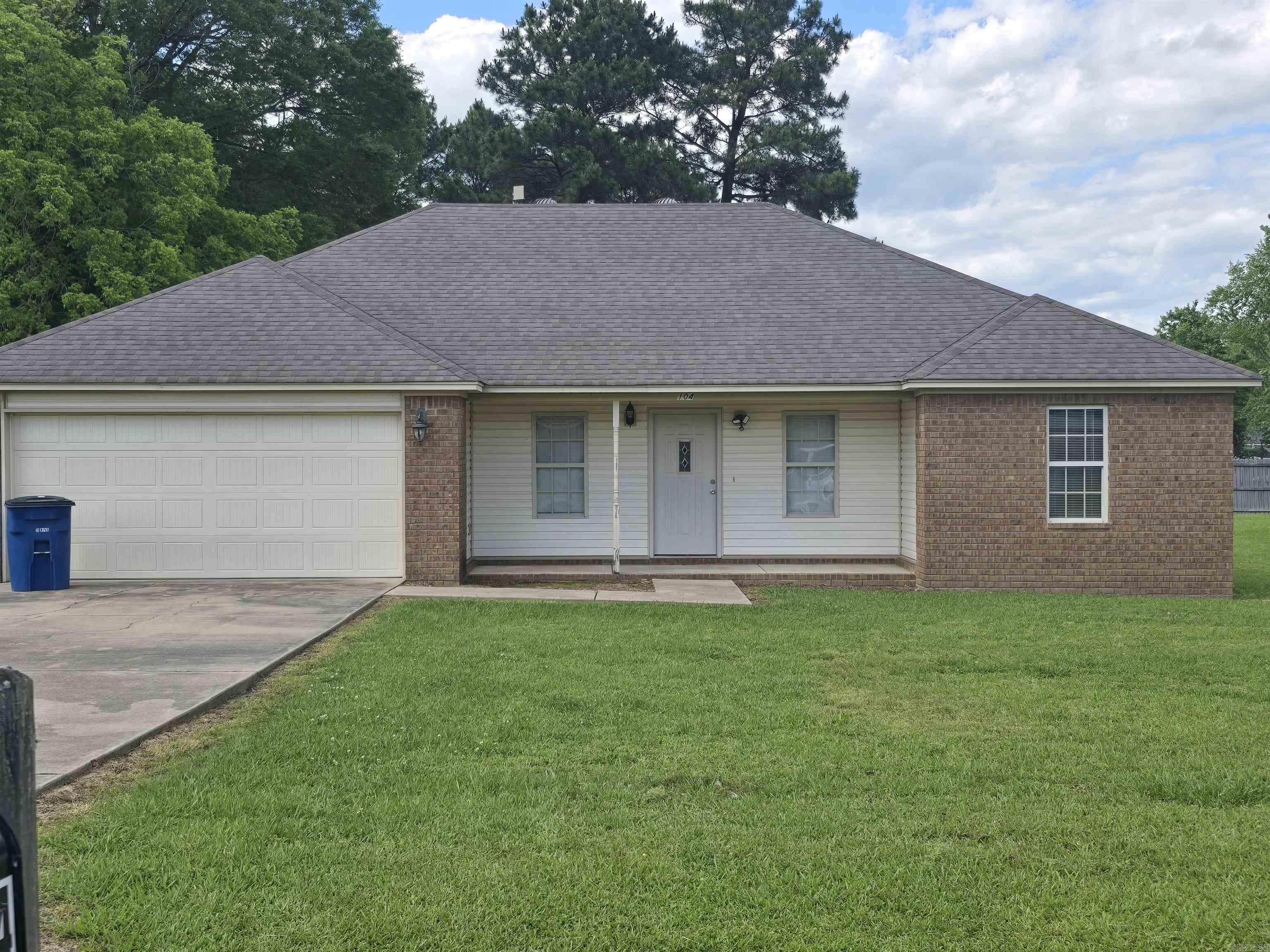 104 Mahoney Drive