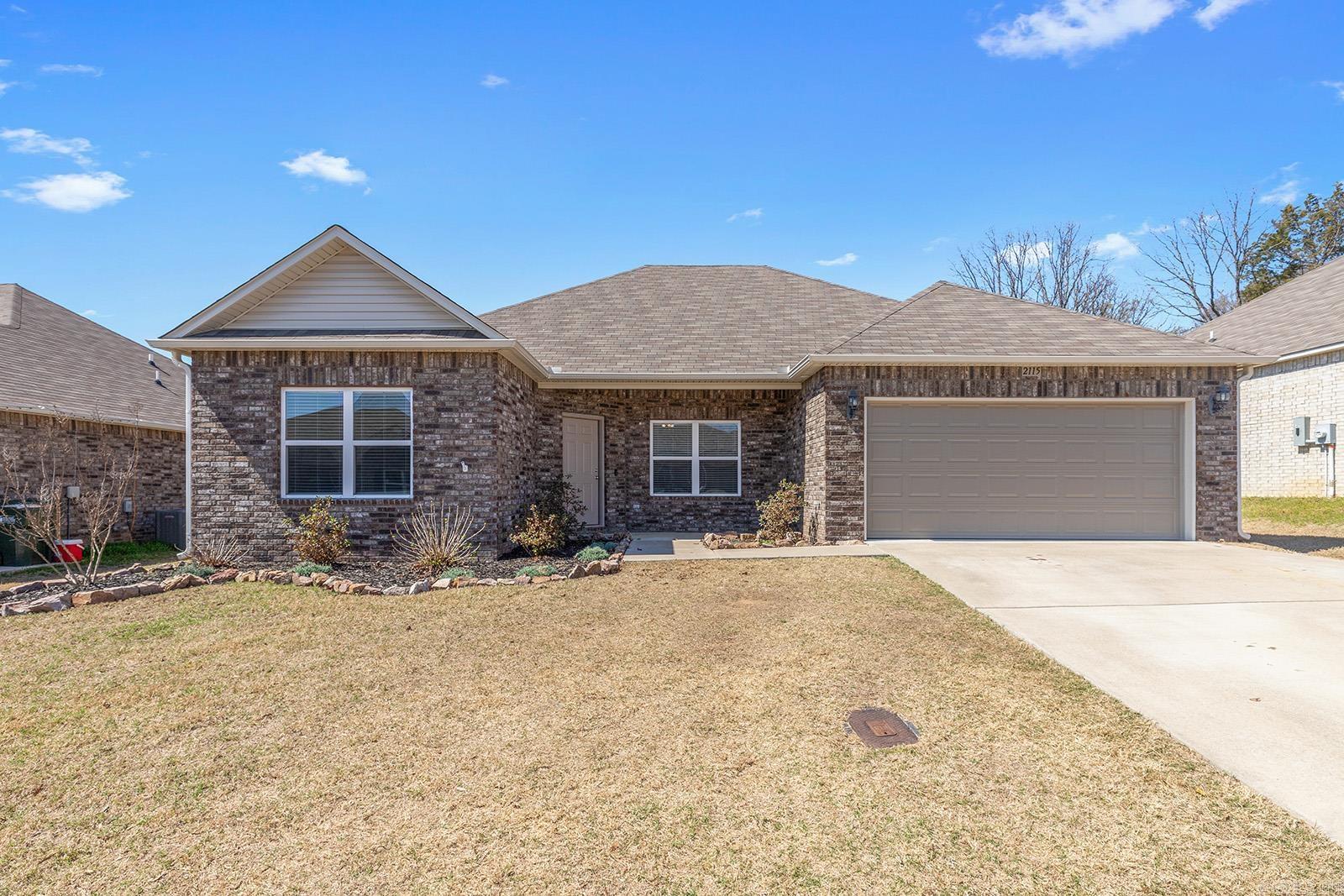 2115  Eldridge  Conway, AR
