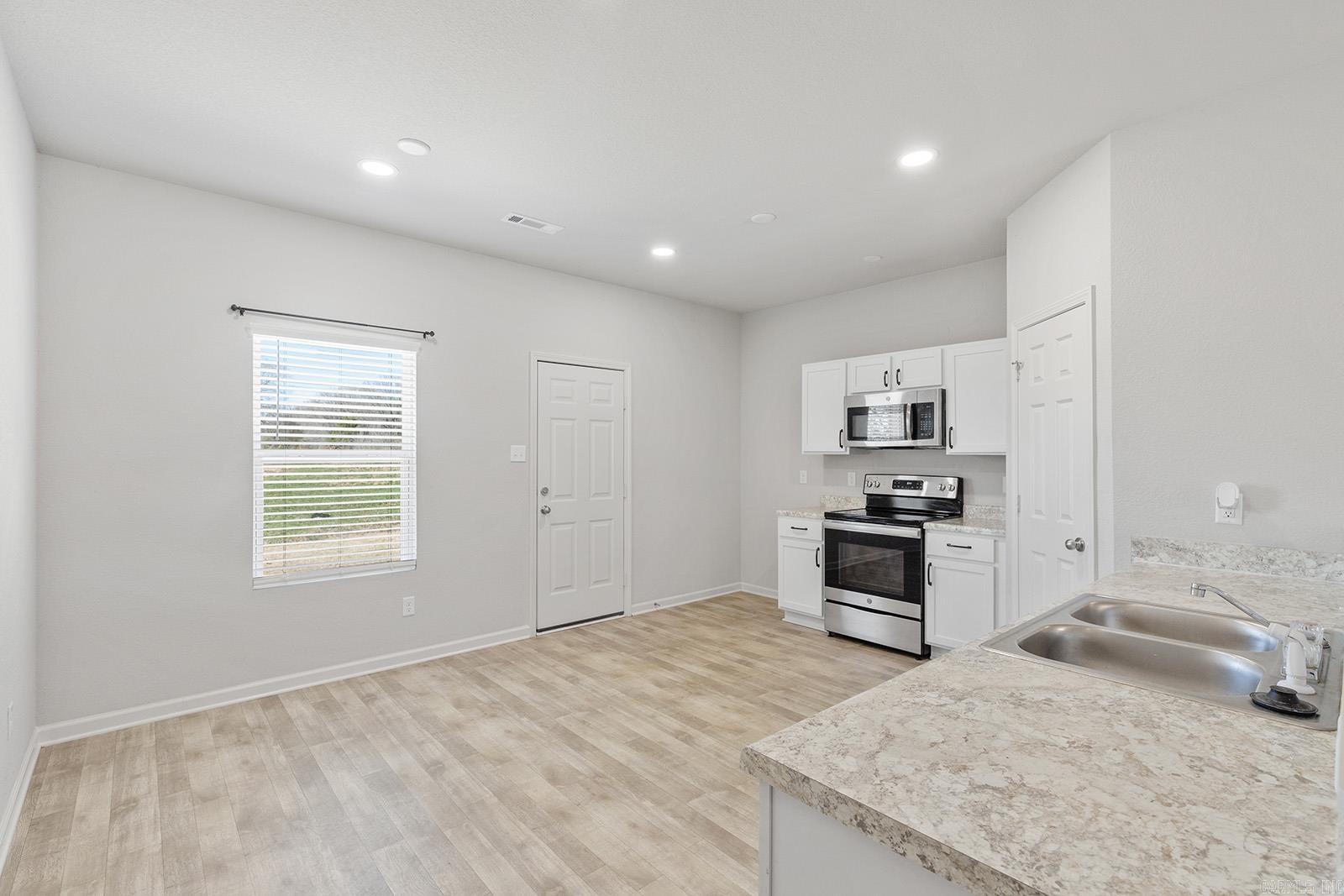 2115  Eldridge  Conway, AR