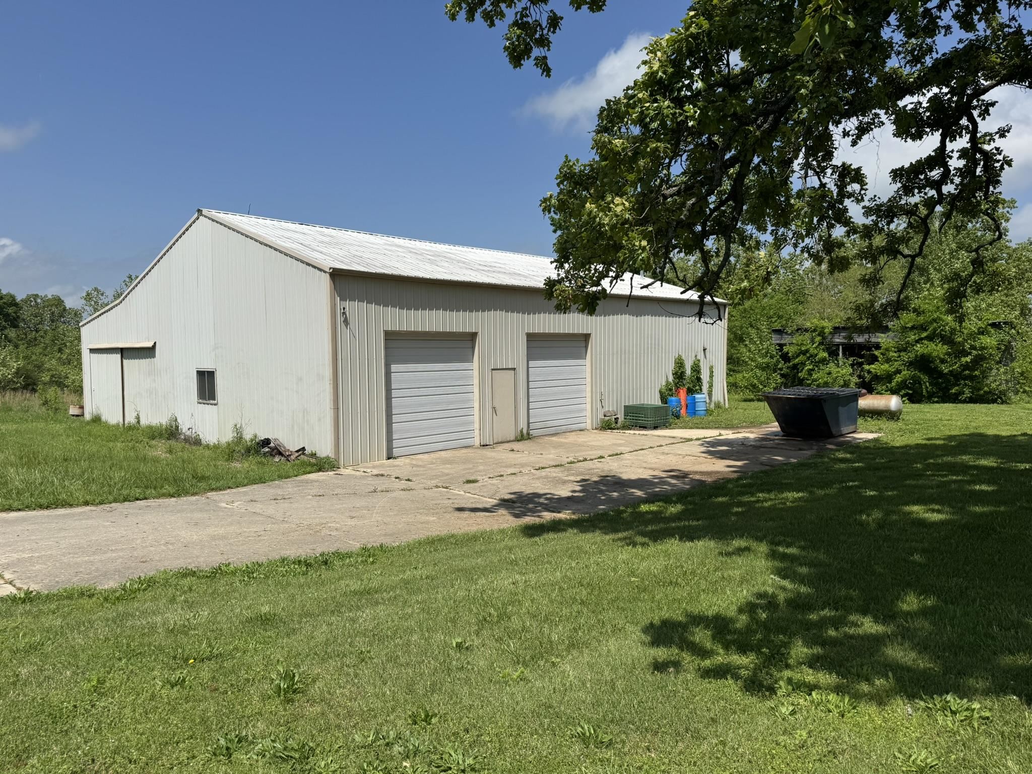 13776 E 56 HWY Ash Flat, AR 72513
