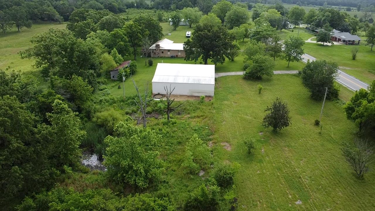 13776 E 56 HWY  Ash Flat, AR