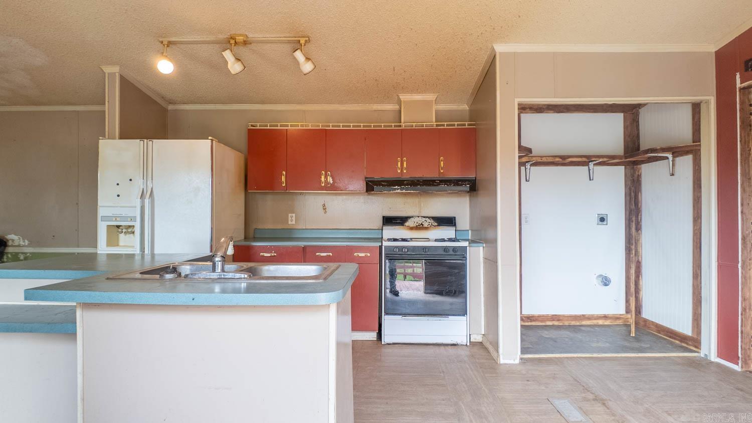 9506  County Road 9780  Koshkonong, MO