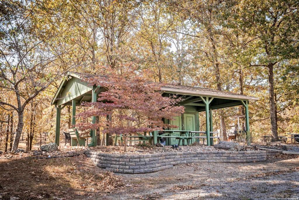 694  Pineapple  Hot Springs National Park, AR
