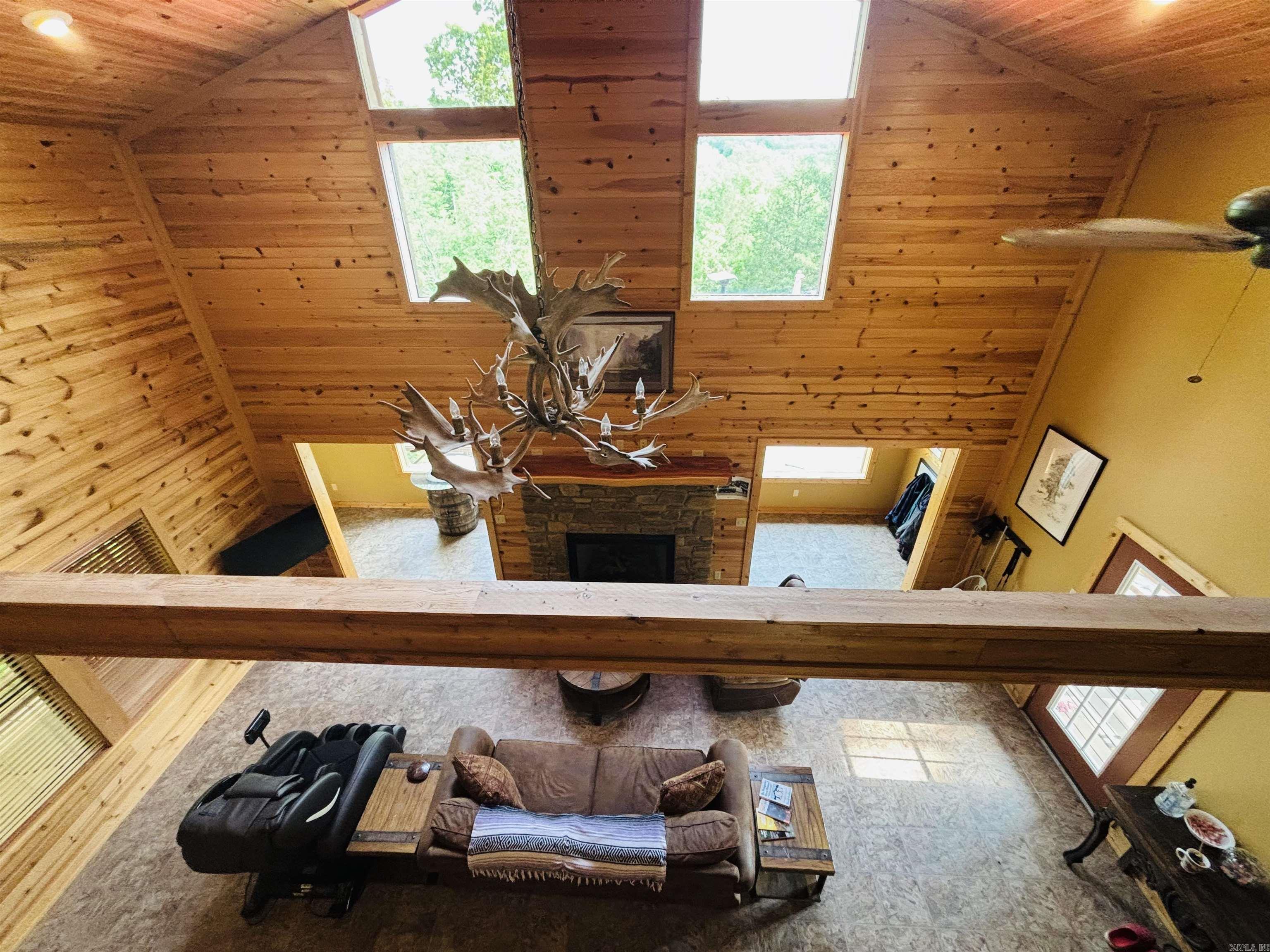 108  Georgia  Mountain View, AR
