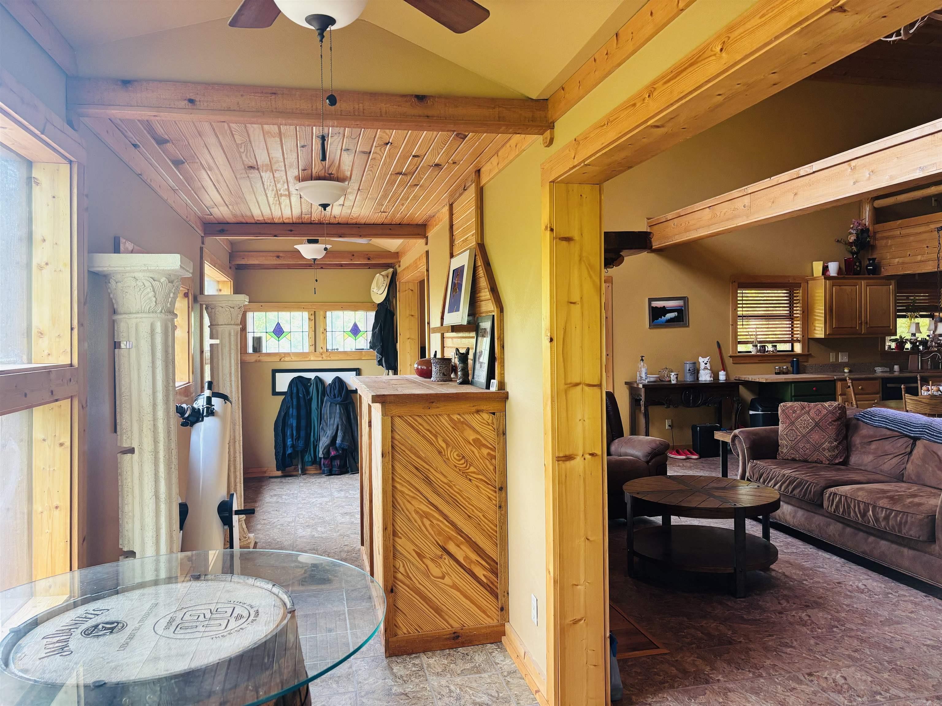 108  Georgia  Mountain View, AR
