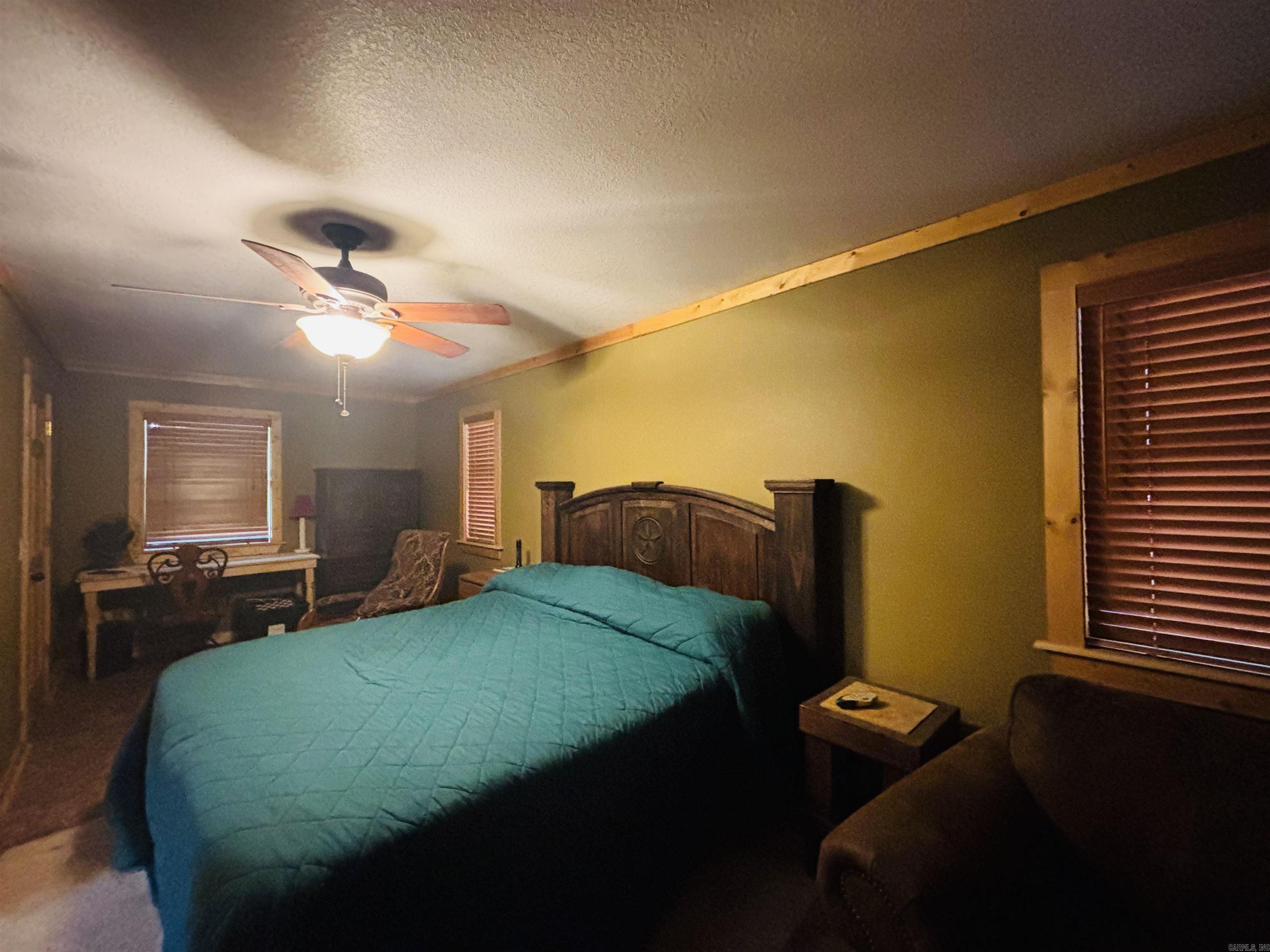108  Georgia  Mountain View, AR