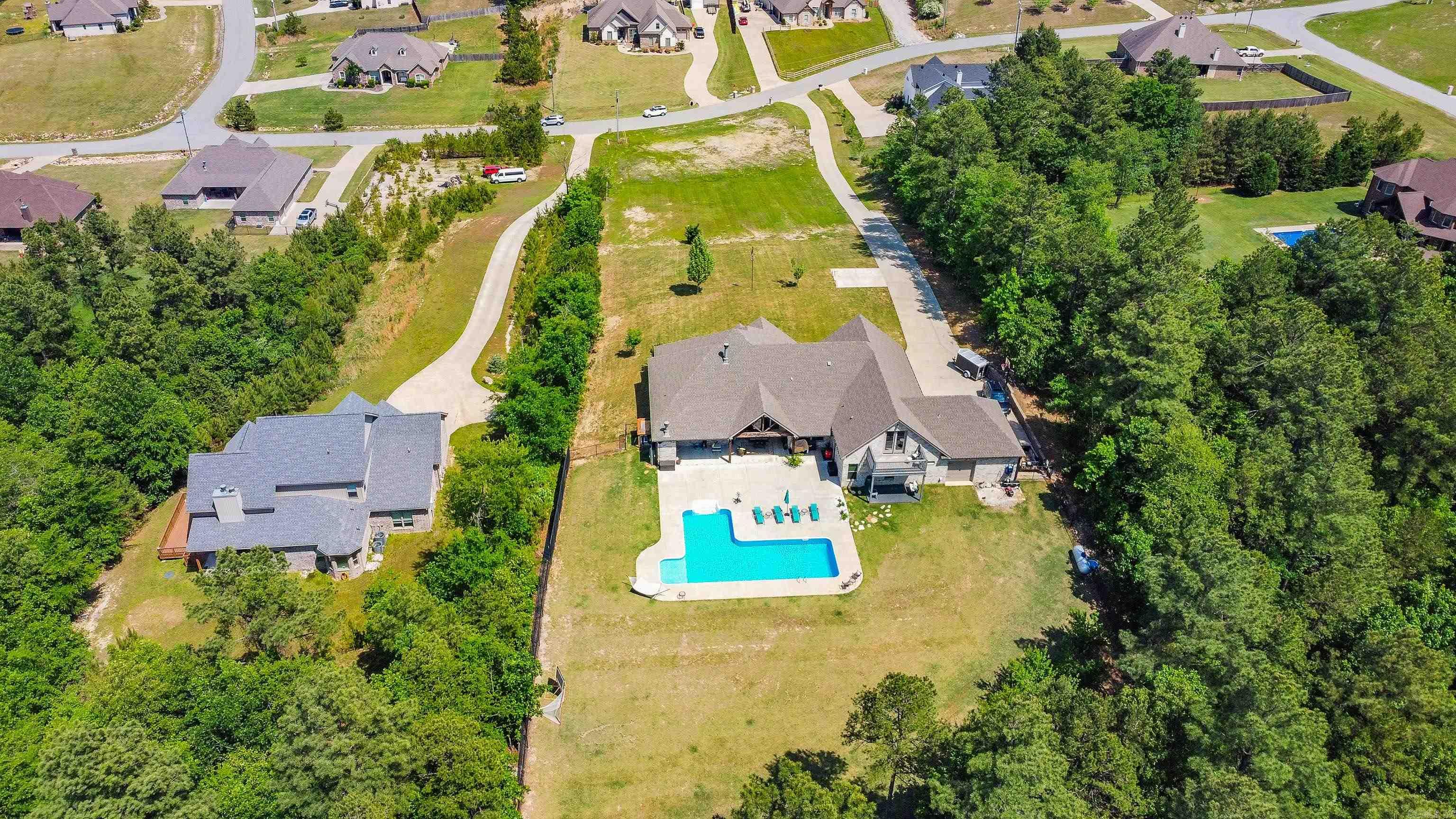 6025  Lodestone  Alexander, AR