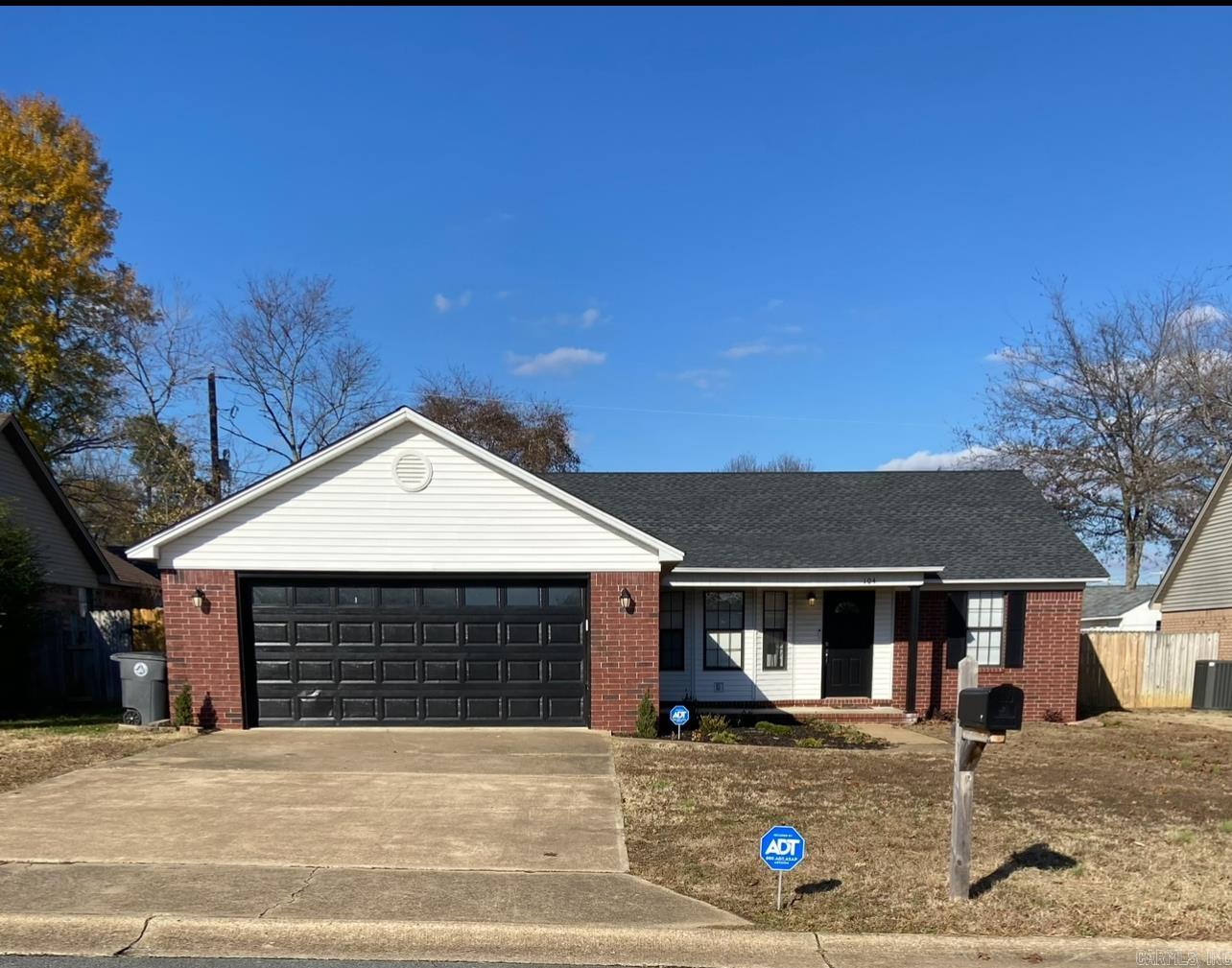 104  LOUIS  Searcy, AR