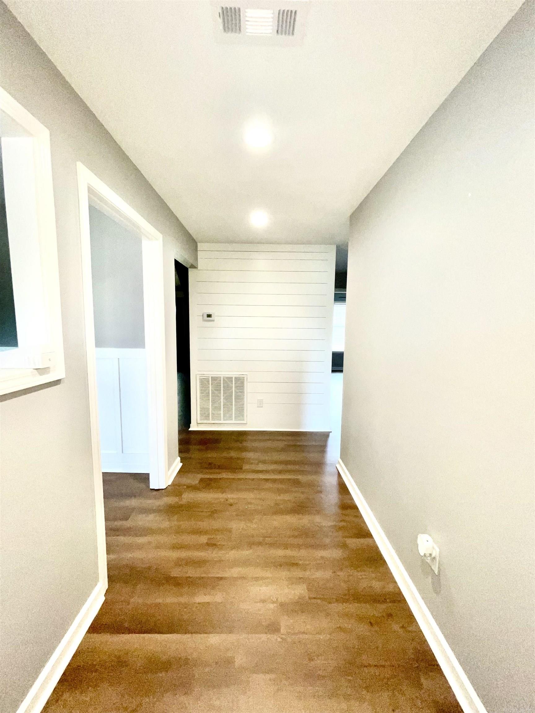 104  LOUIS  Searcy, AR