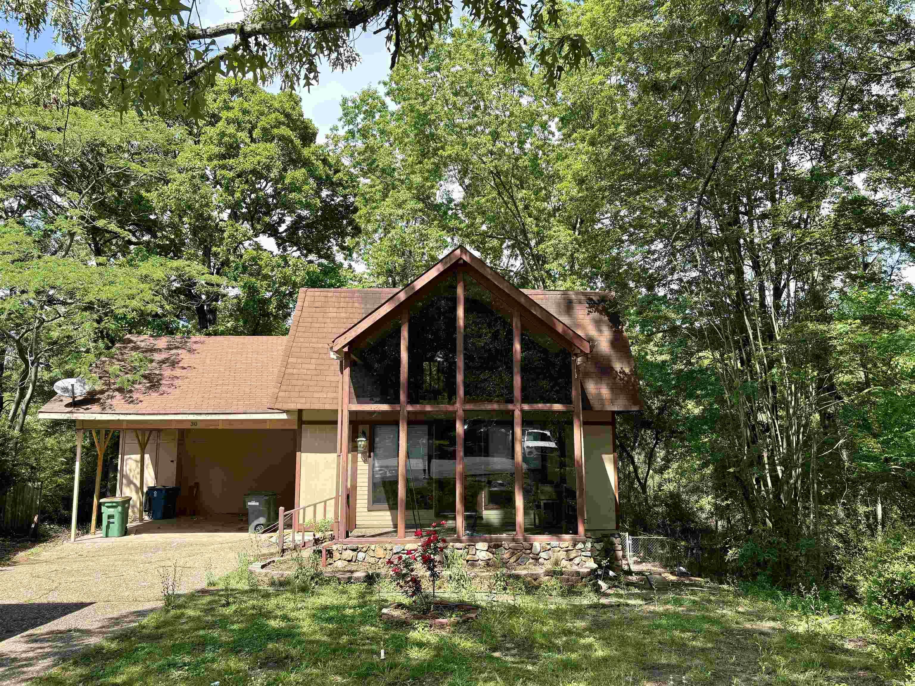 30  Lucy Ln  Sherwood, AR