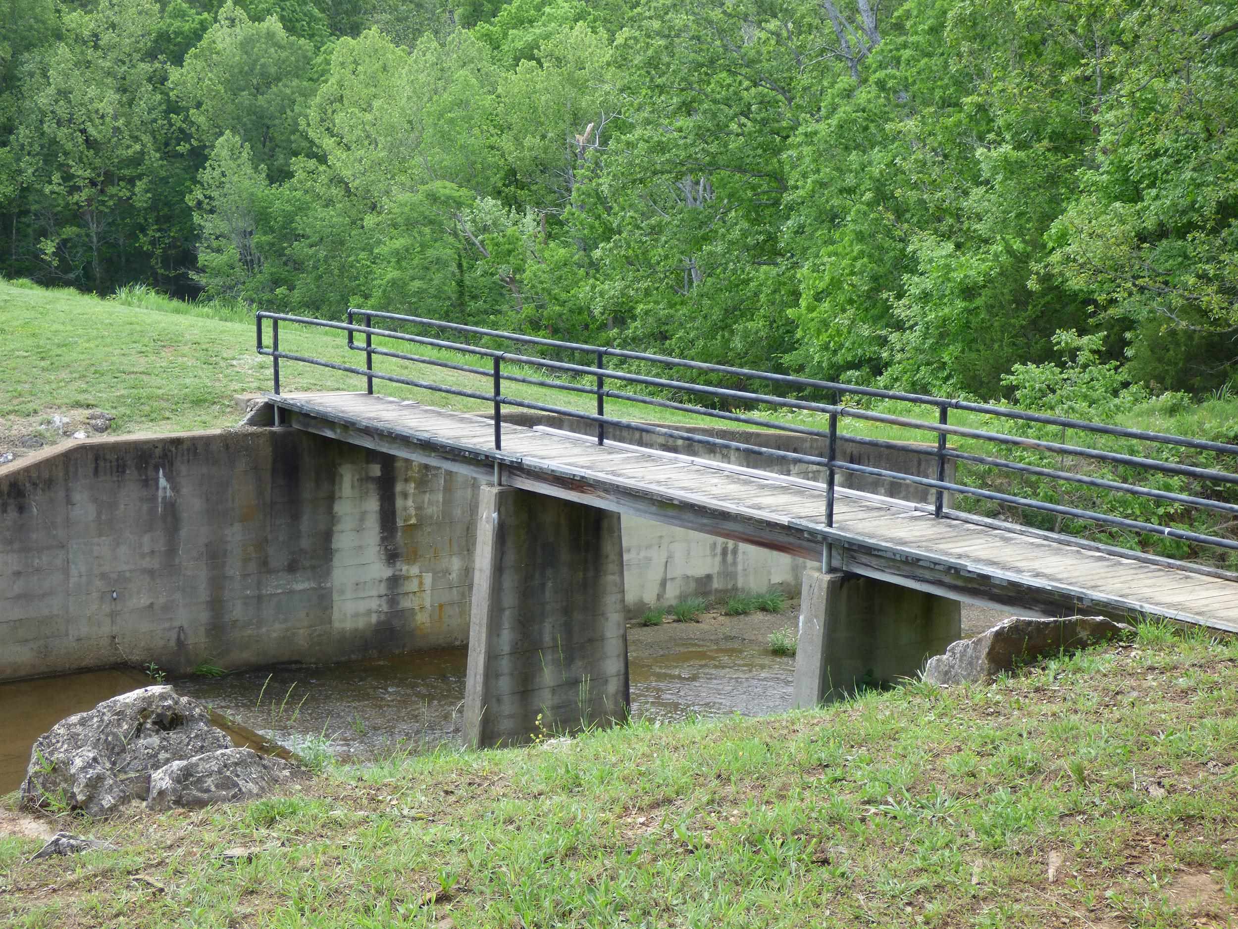 46  Enid  Cherokee Village, AR