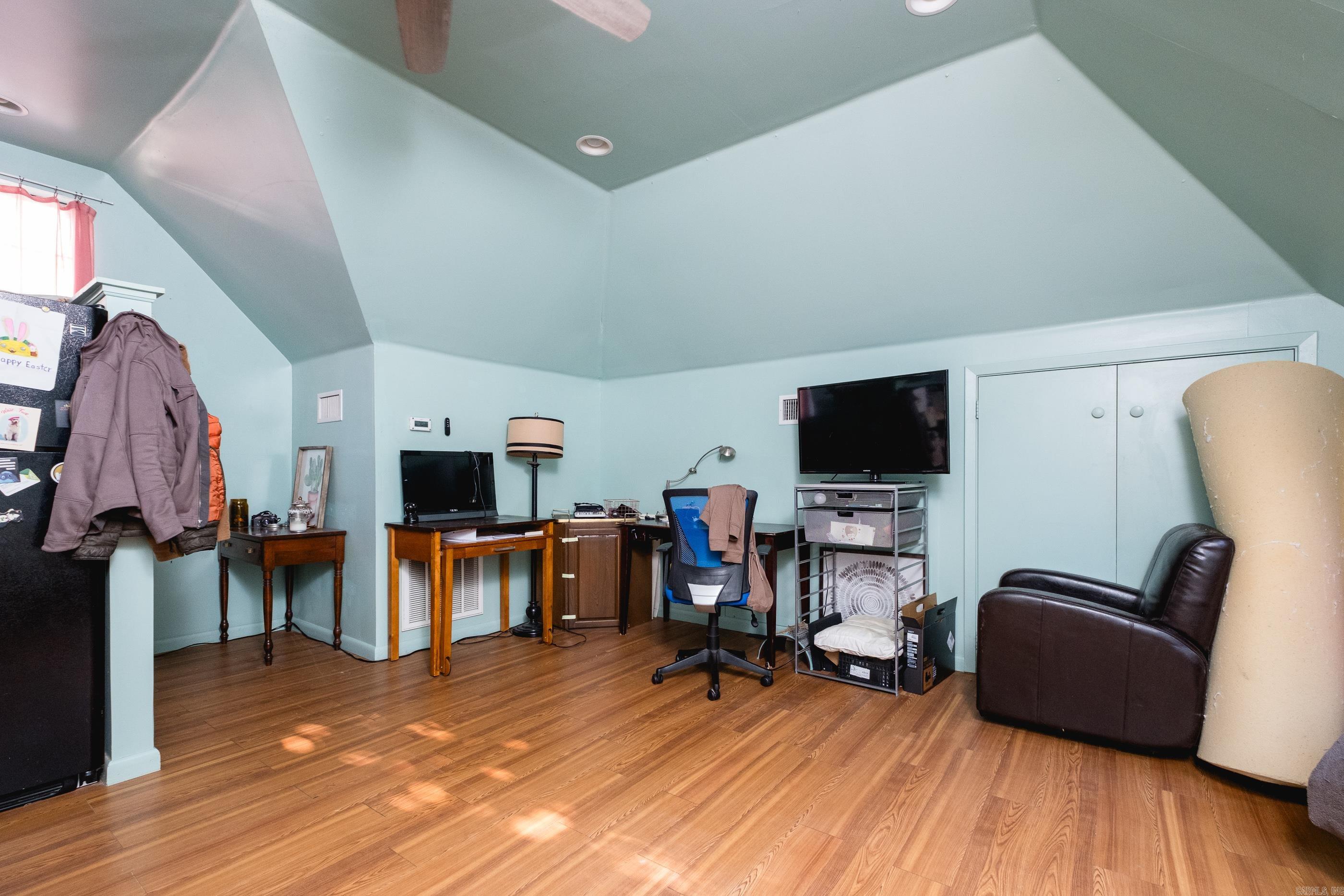 2120 S Spring Street Little Rock, AR 72206-1567