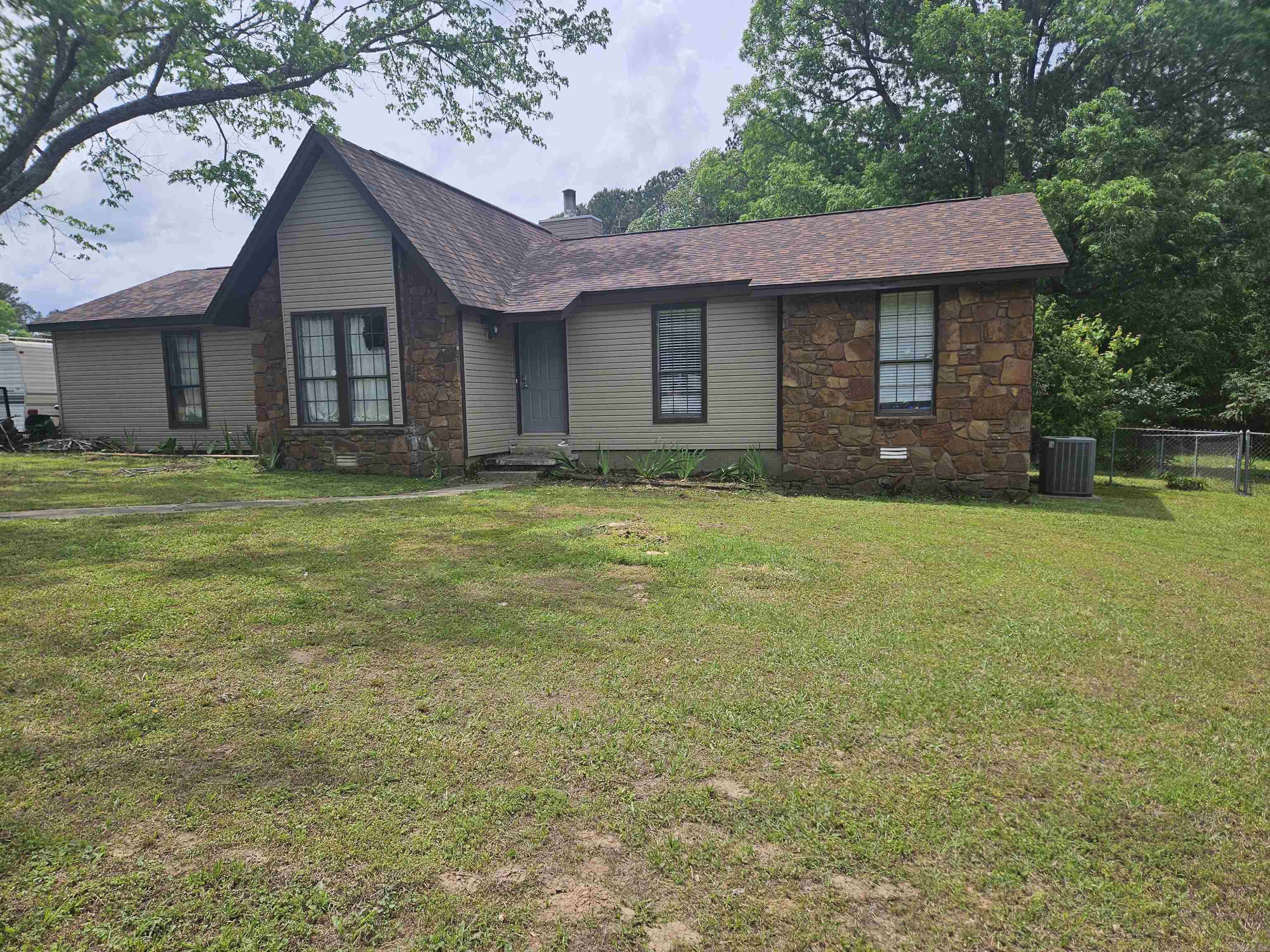 24  Leprechaun  Little Rock, AR