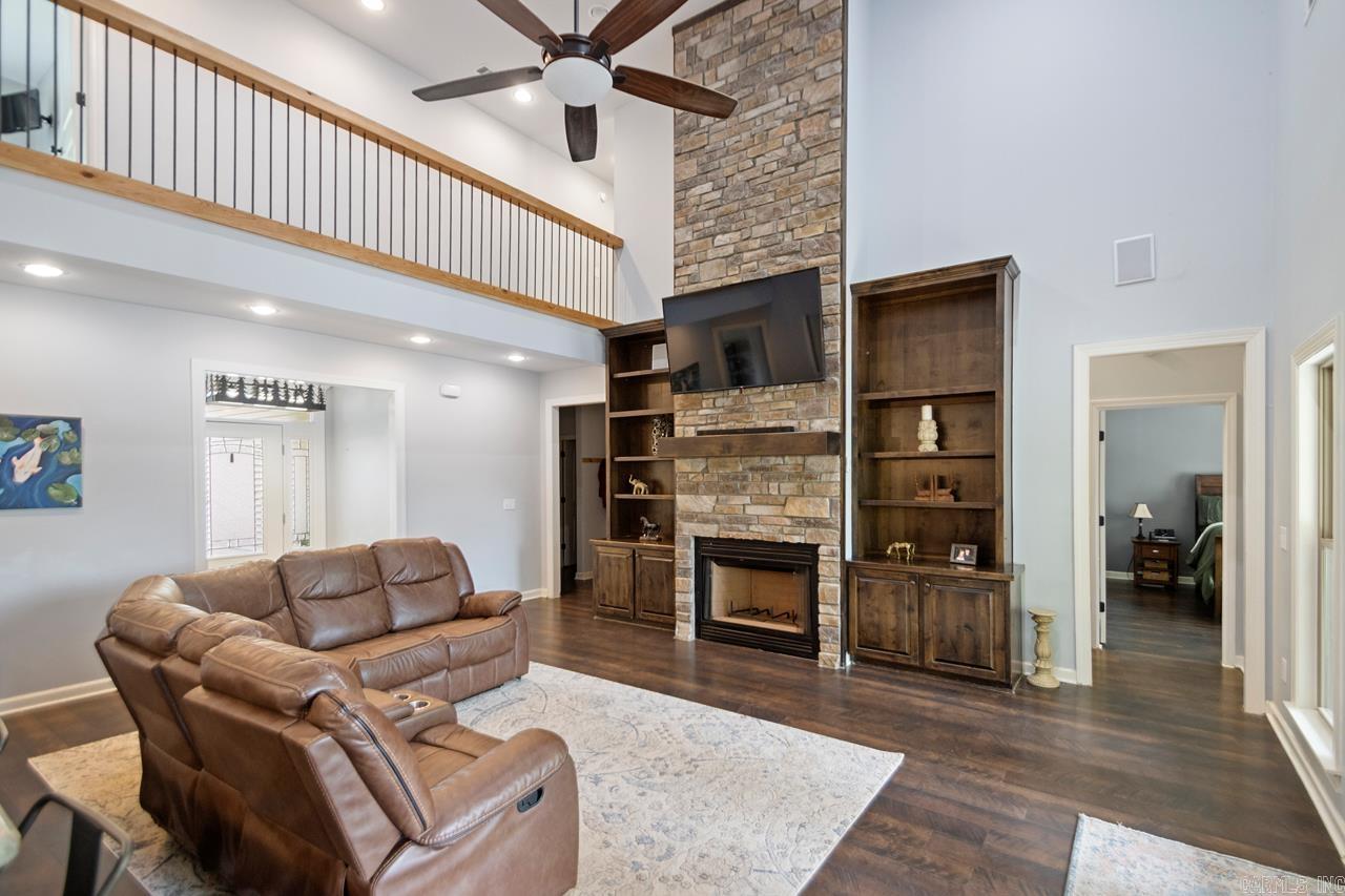 2551  Guster rd  Hensley, AR
