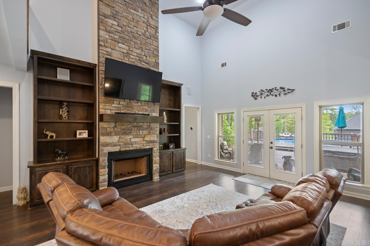 2551  Guster rd  Hensley, AR