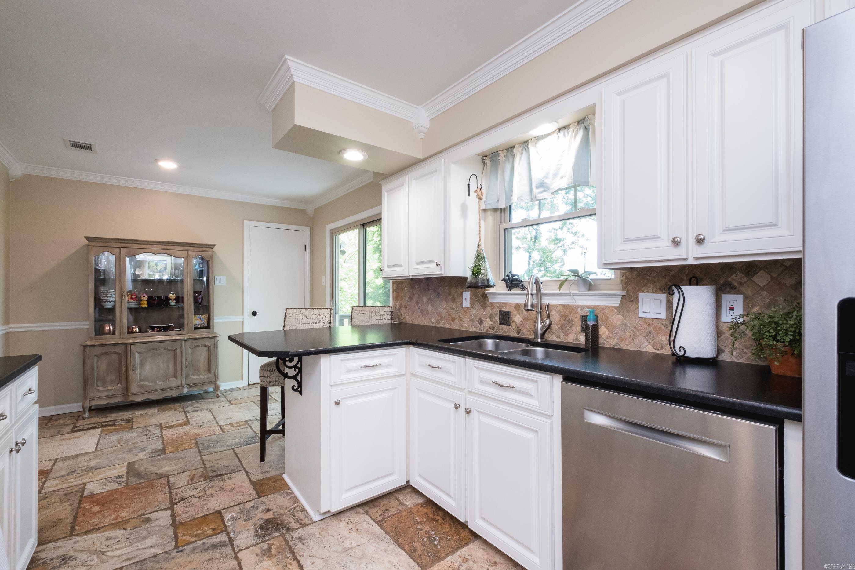 1805  Hillsborough  Little Rock, AR