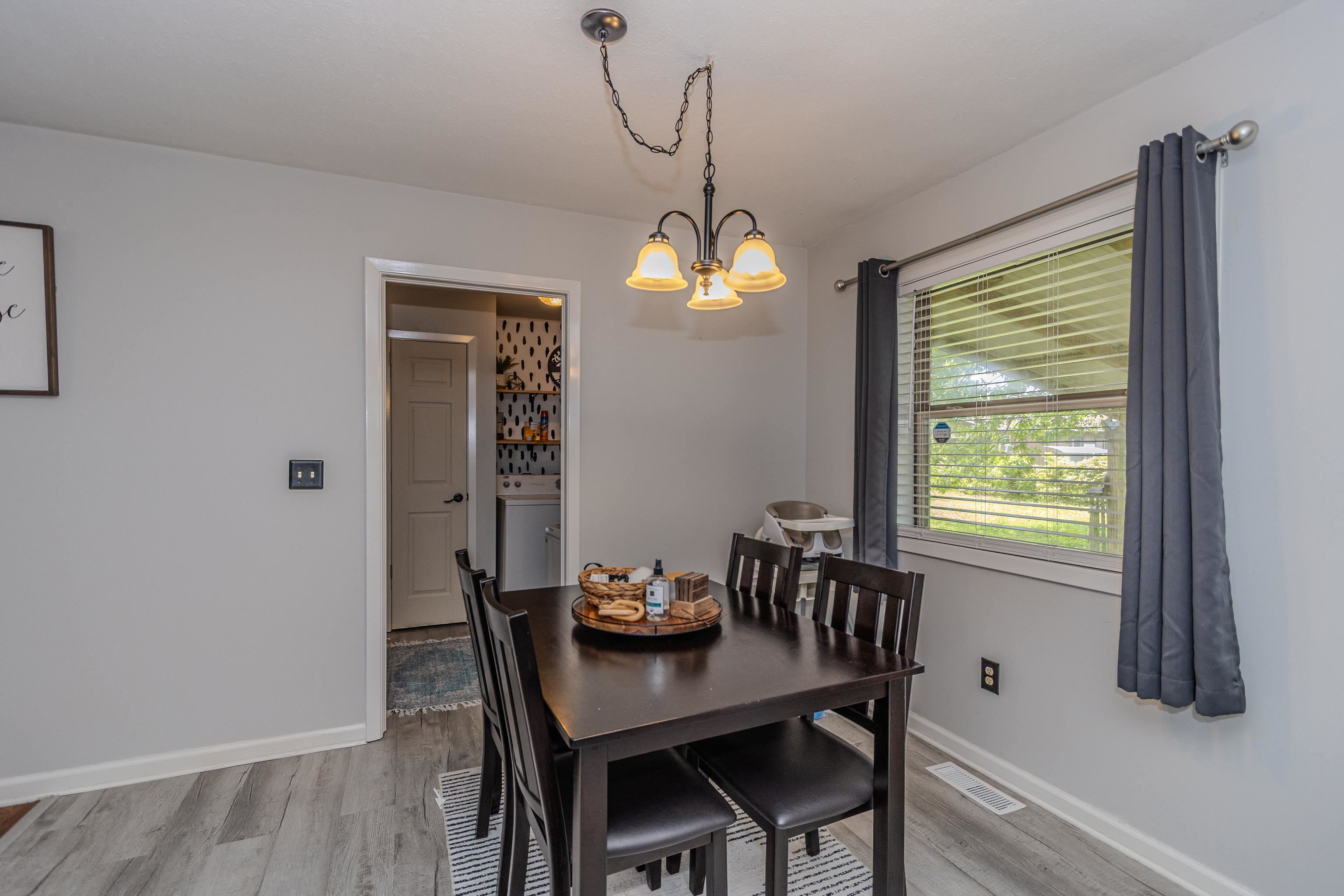 518 N 9 1/2  Paragould, AR