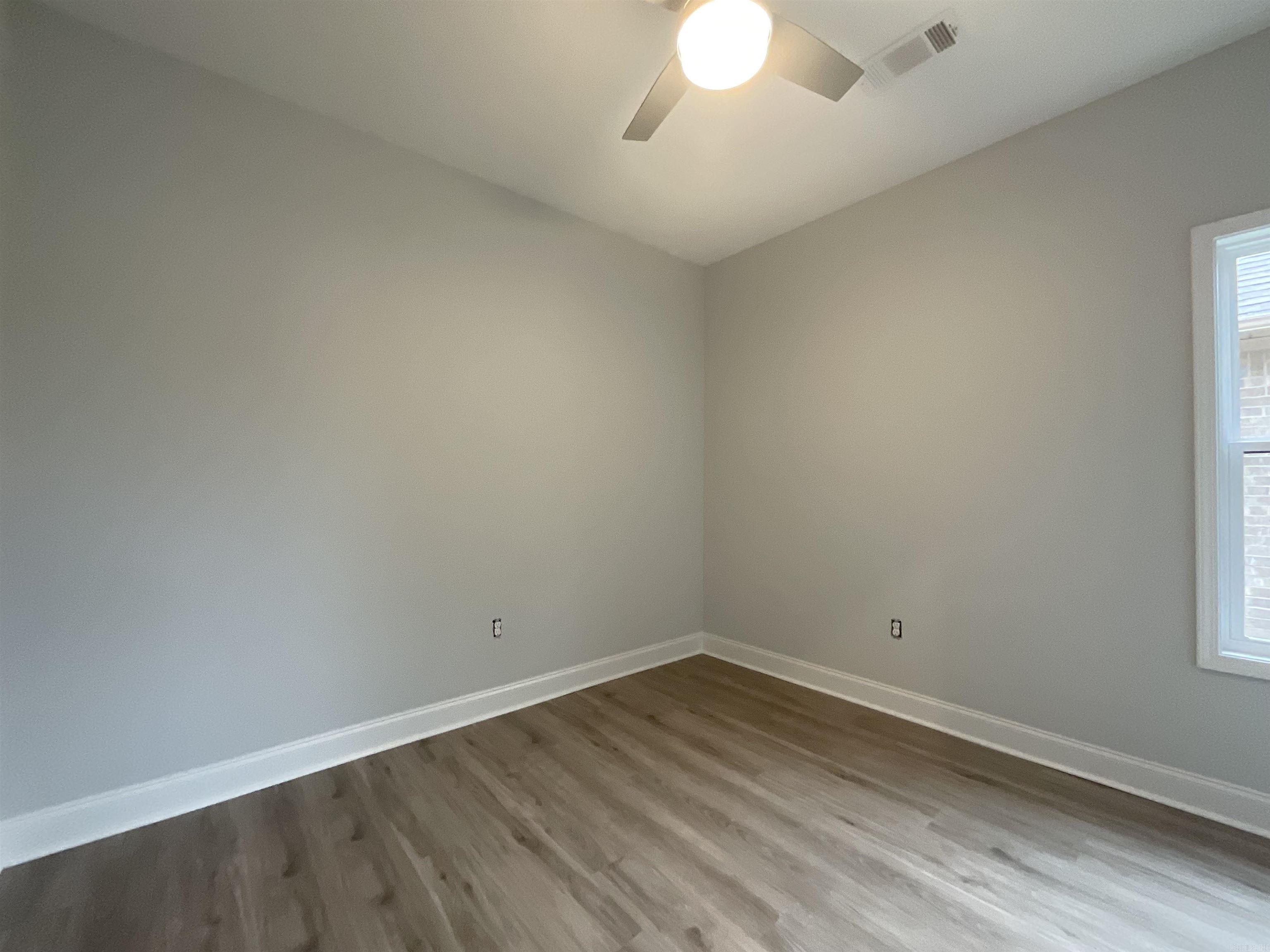1009 N Jeff Davis  Jacksonville, AR