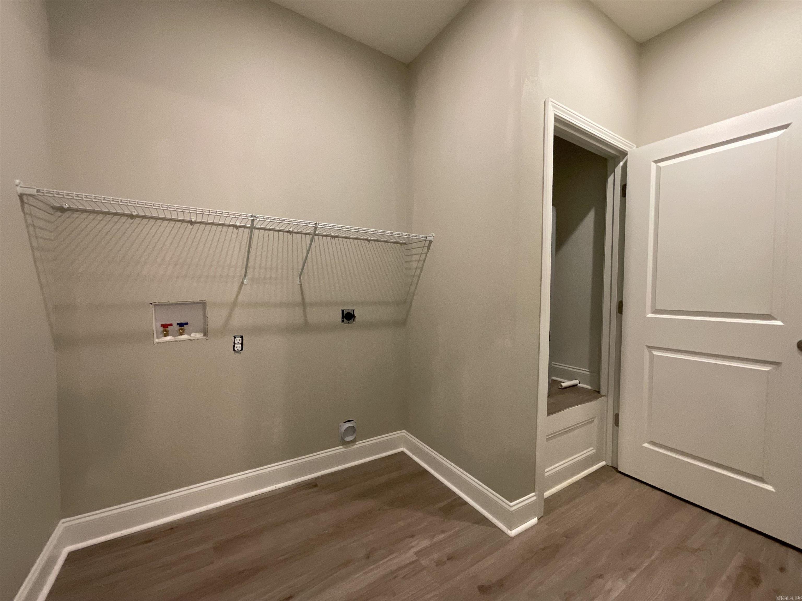 1007 N Jeff Davis  Jacksonville, AR