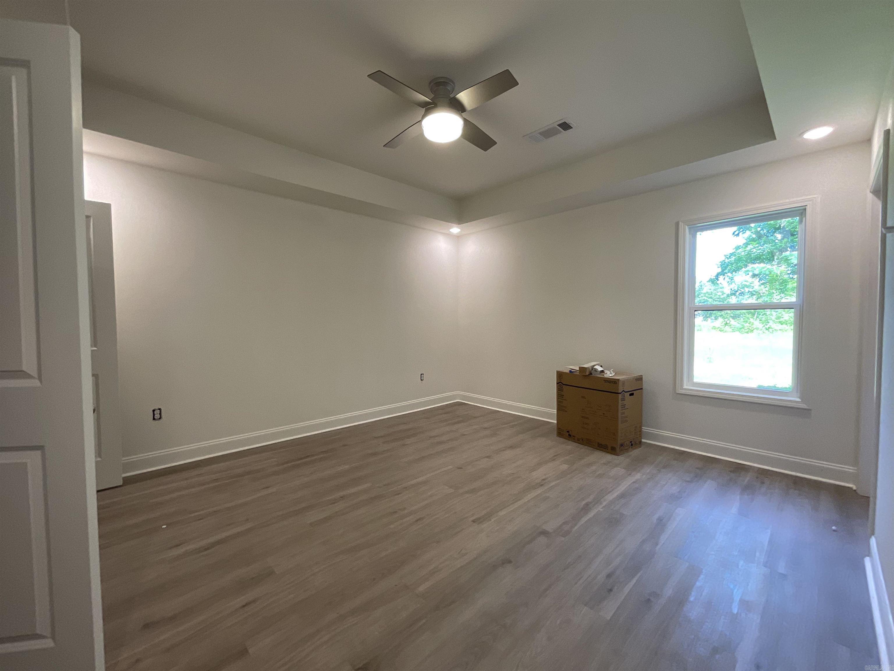 1007 N Jeff Davis  Jacksonville, AR