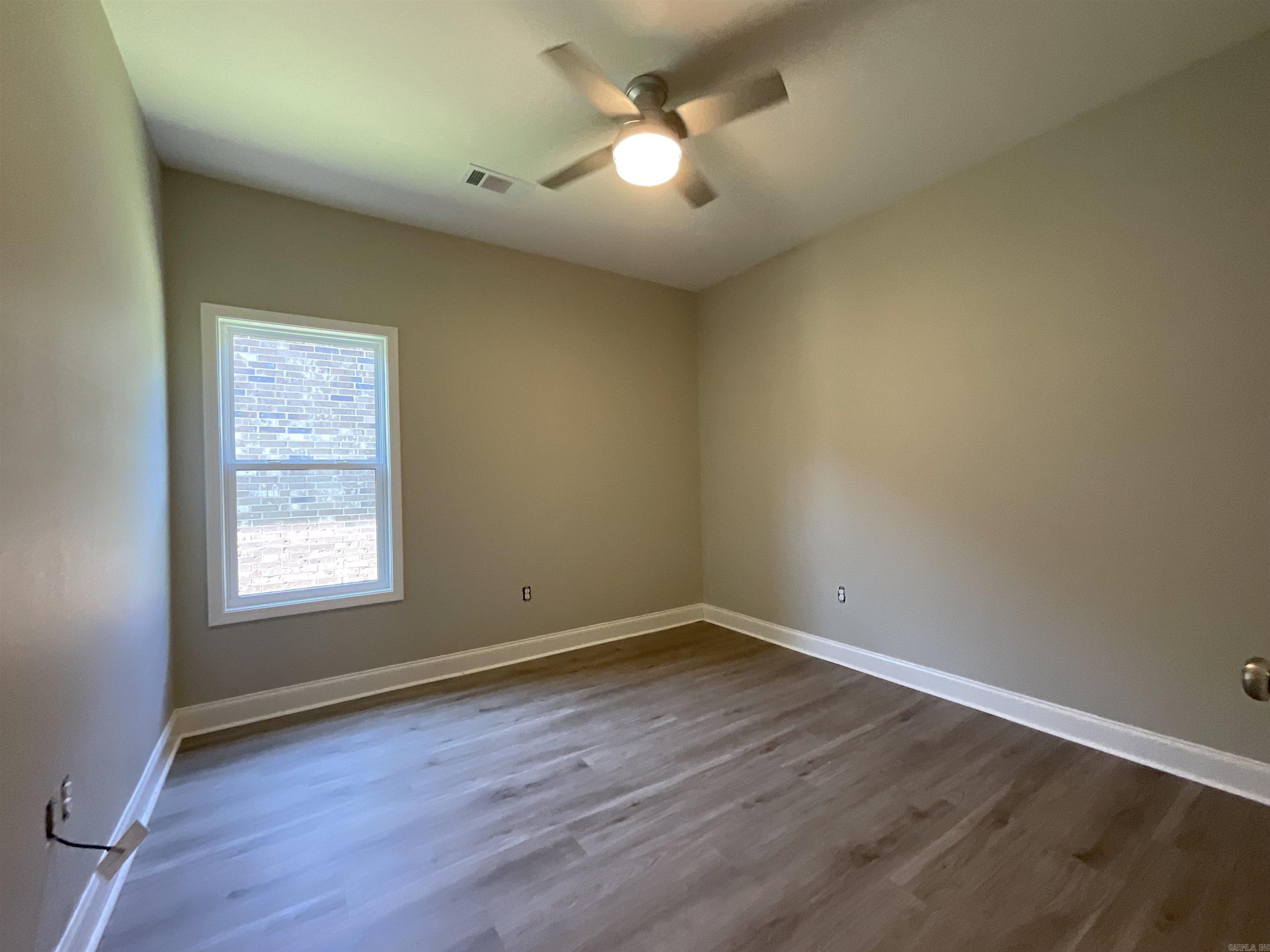 1007 N Jeff Davis  Jacksonville, AR