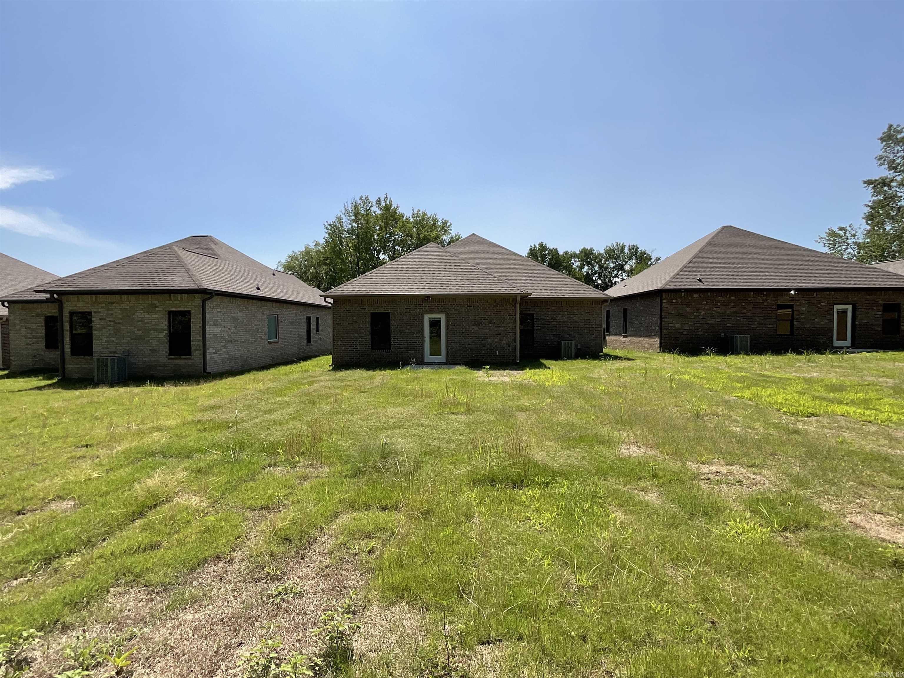 1007 N Jeff Davis  Jacksonville, AR